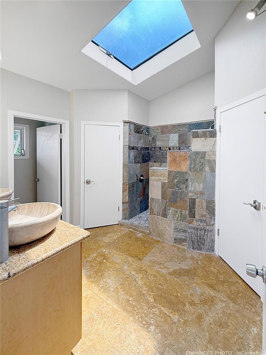 44-313  Kaneohe Bay Drive Kaneohe Bay, Kaneohe home - photo 19 of 25