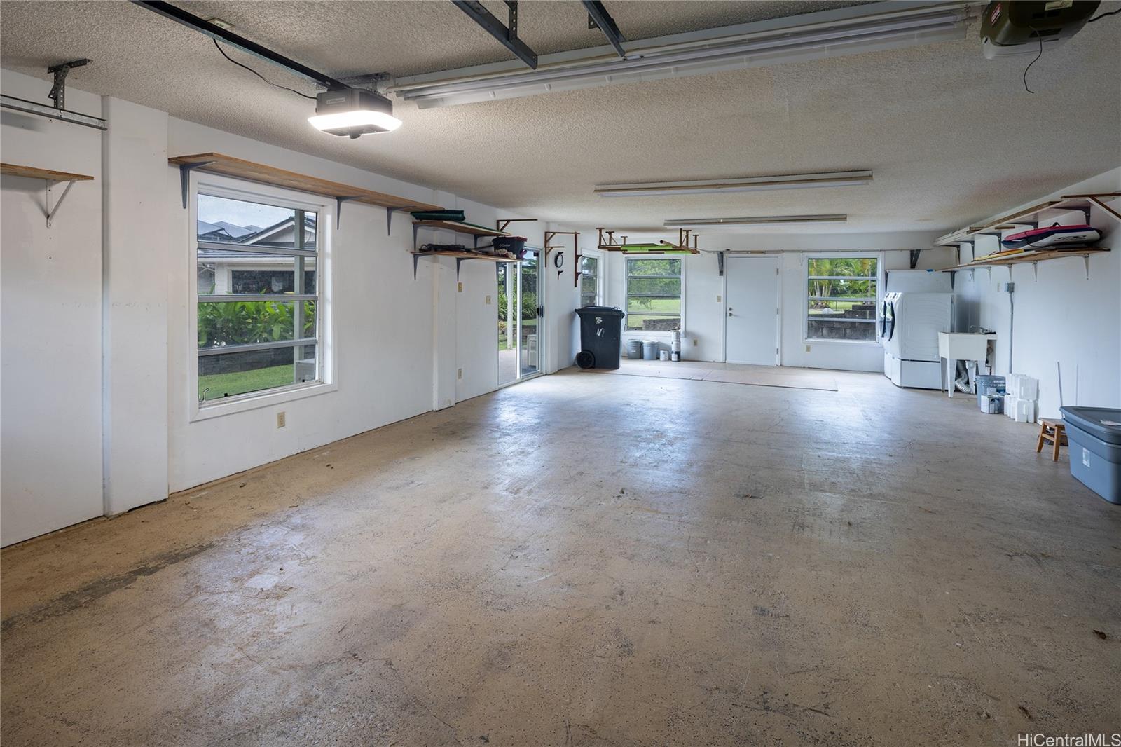 44-313 Kaneohe Bay Drive Kaneohe - Rental - photo 12 of 14