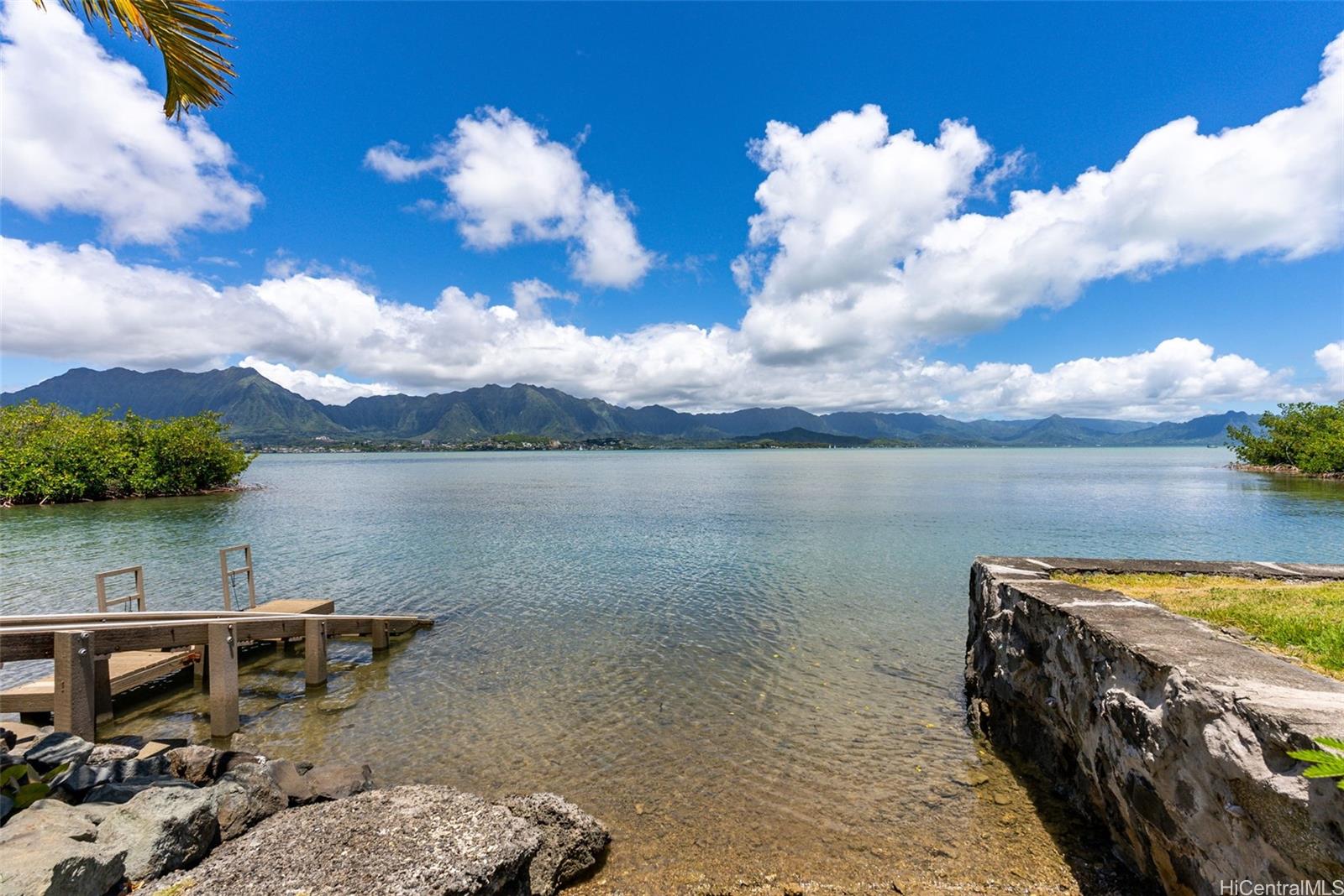 44-317  Kaneohe Bay Drive Kaneohe Bay, Kaneohe home - photo 4 of 25