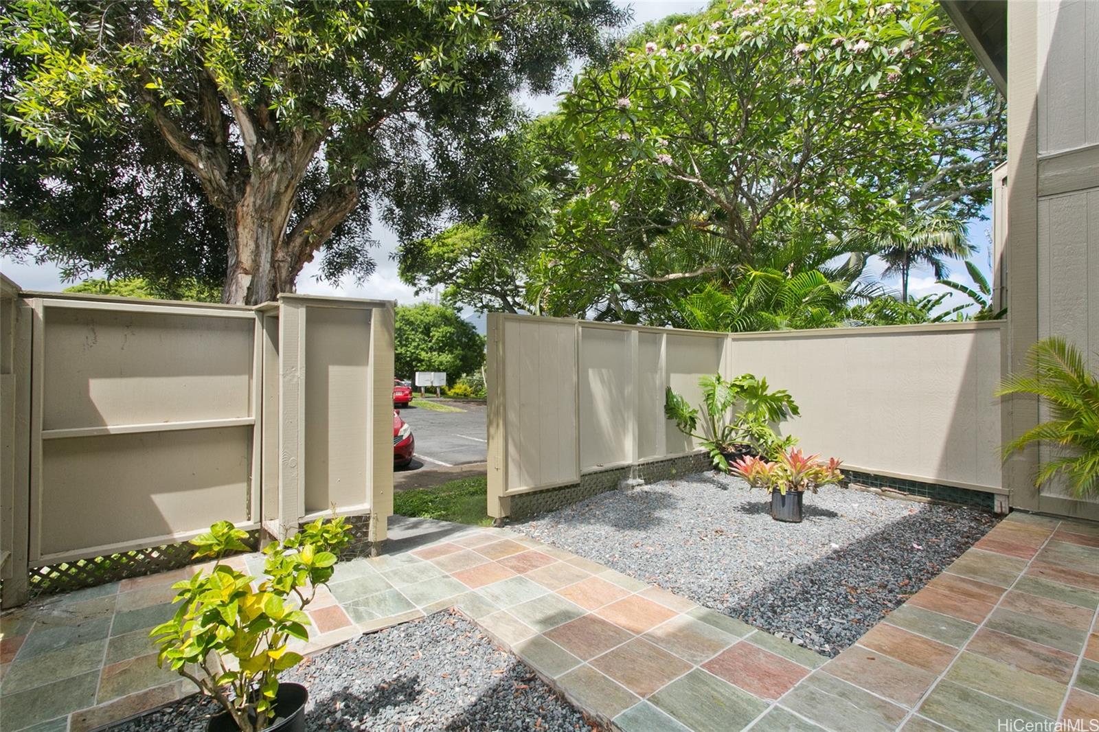 44-3504 Olina Street townhouse # 34, Kaneohe, Hawaii - photo 3 of 23