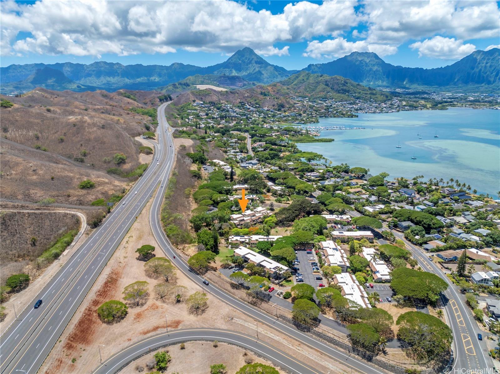 44-361 Nilu Street townhouse # 9/8, Kaneohe, Hawaii - photo 3 of 18