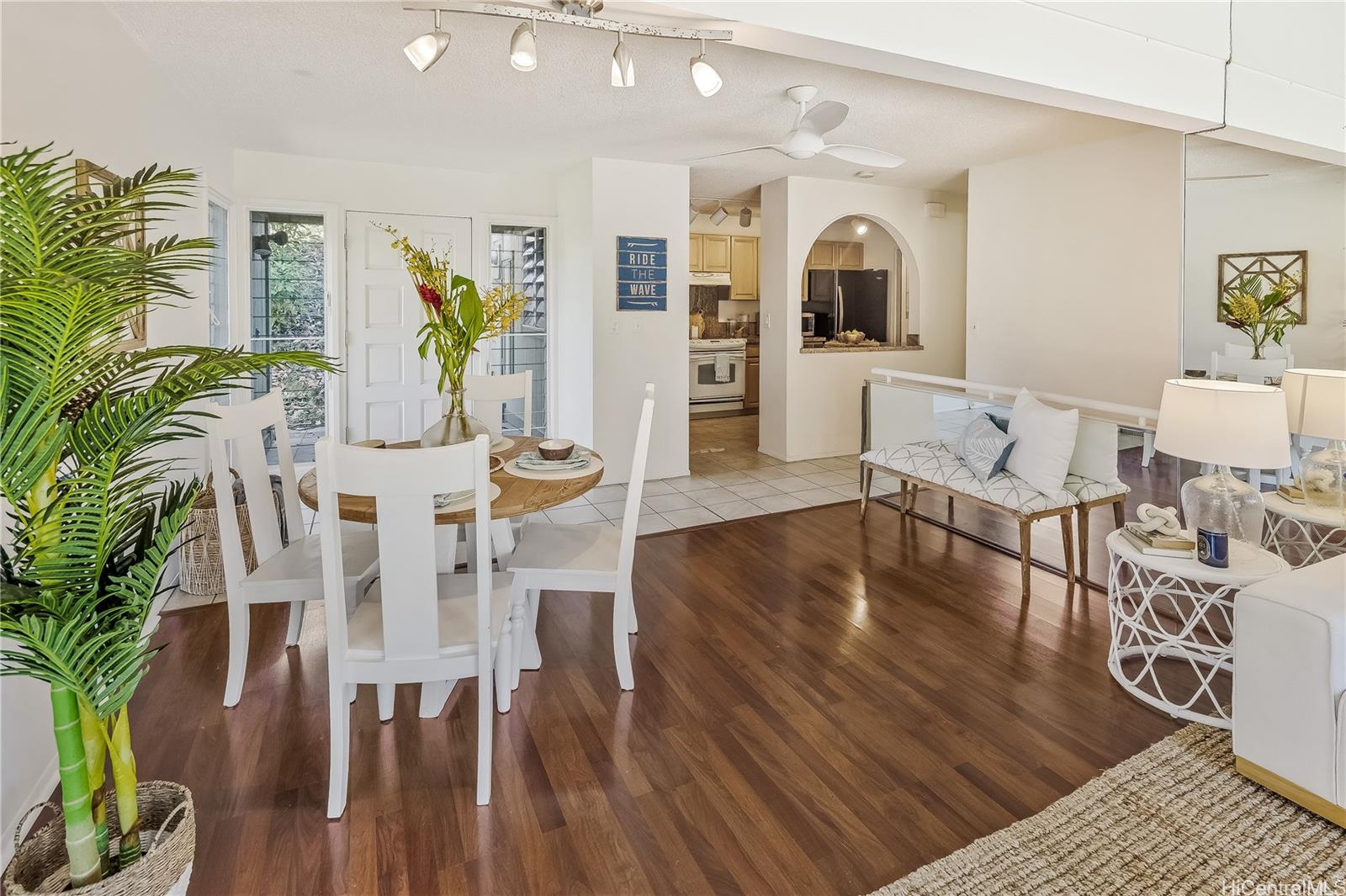 44-365 Nilu Street townhouse # 109, Kaneohe, Hawaii - photo 7 of 25