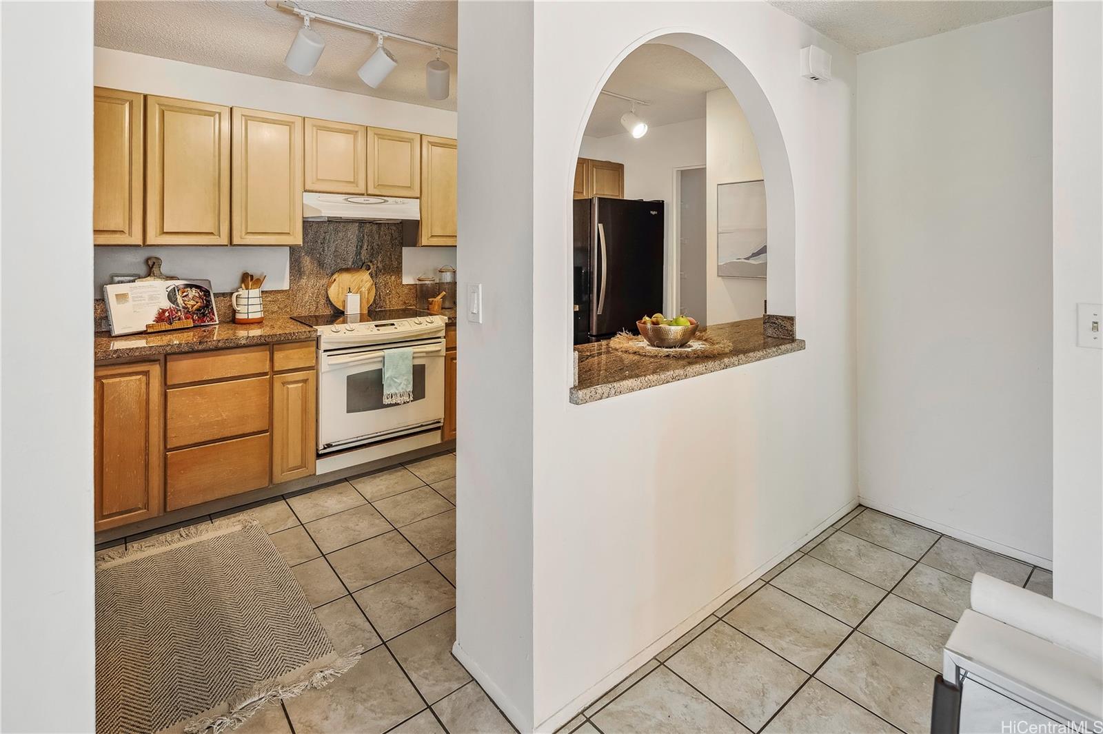 44-365 Nilu Street townhouse # 109, Kaneohe, Hawaii - photo 8 of 25