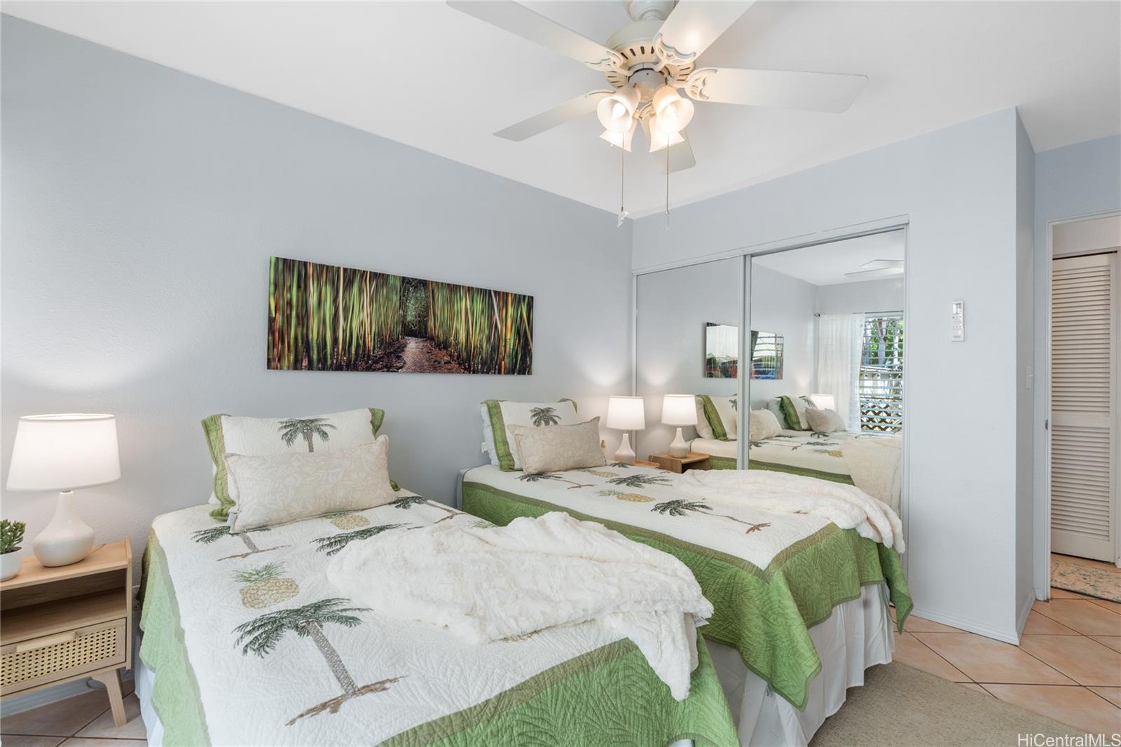 Yacht Club Knolls condo # 5, Kaneohe, Hawaii - photo 14 of 25