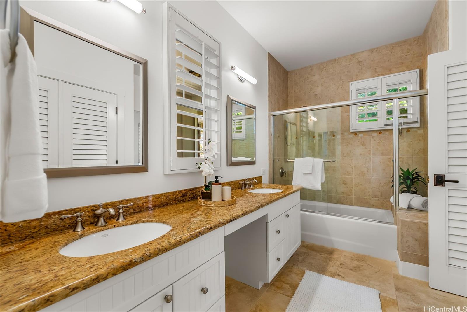 44-371  Kaneohe Bay Drive Mahinui, Kaneohe home - photo 17 of 25