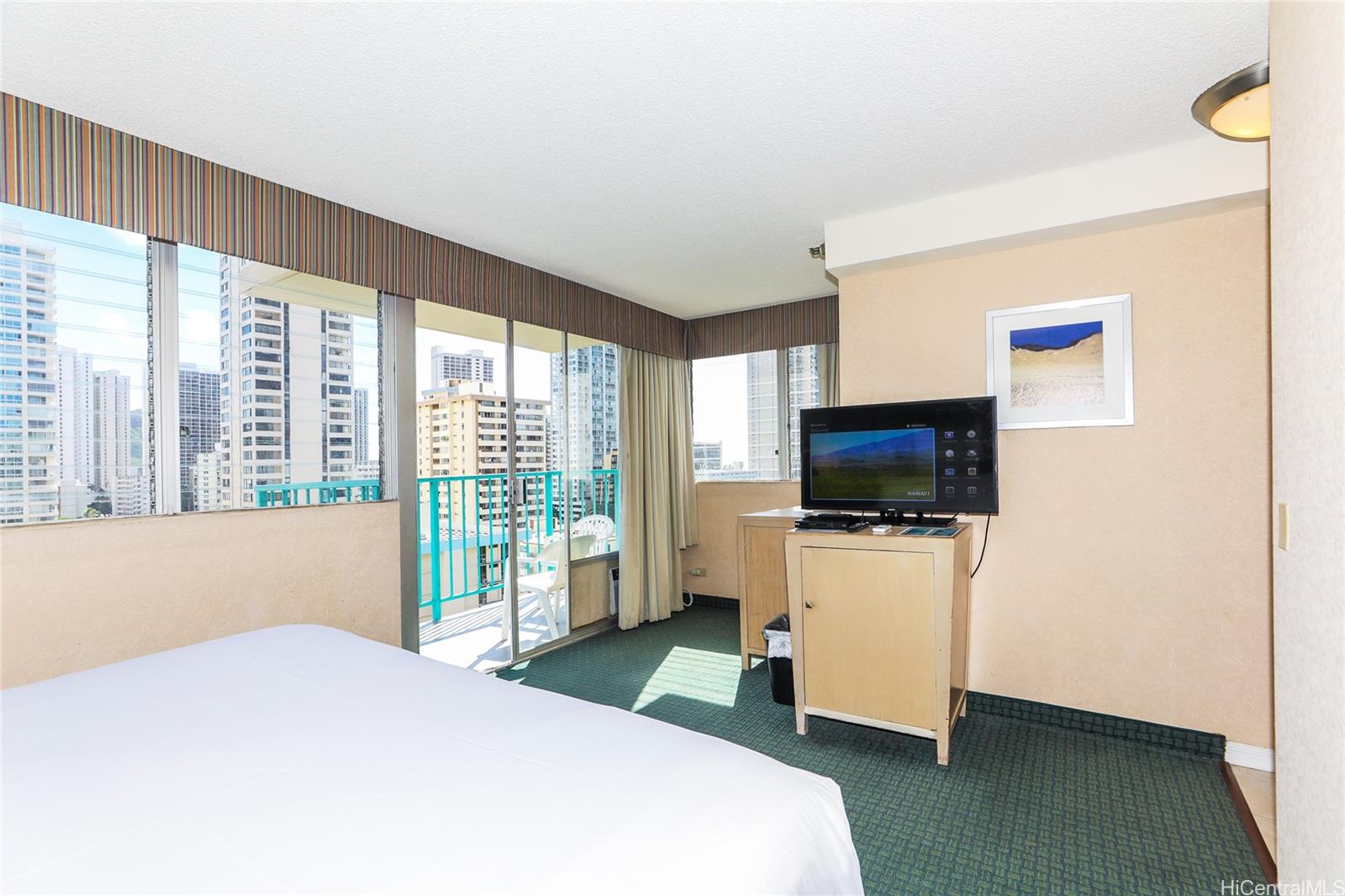 Aloha Surf Hotel condo # 1002, Honolulu, Hawaii - photo 5 of 17