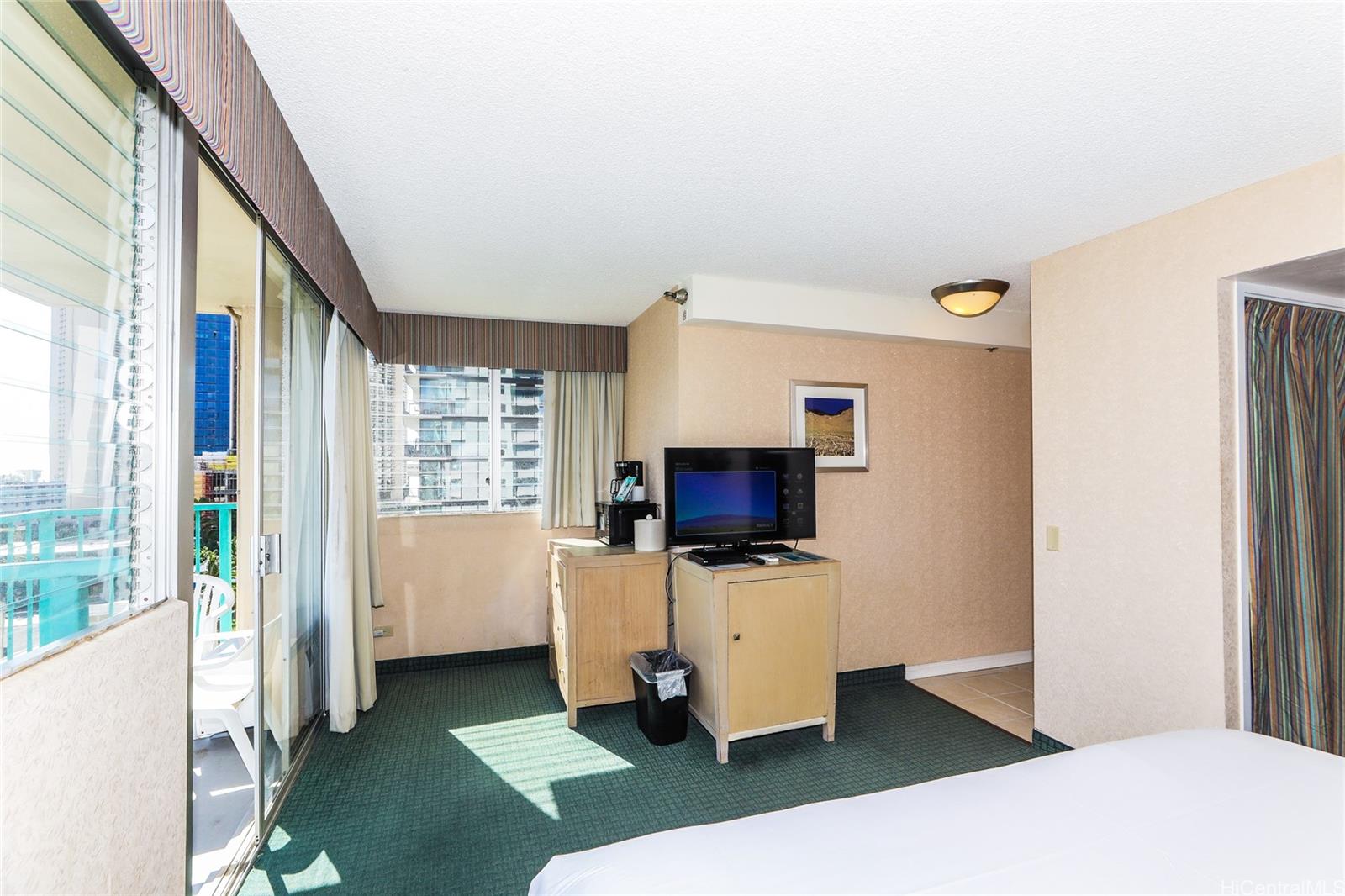 Aloha Surf Hotel condo # 1002, Honolulu, Hawaii - photo 6 of 17