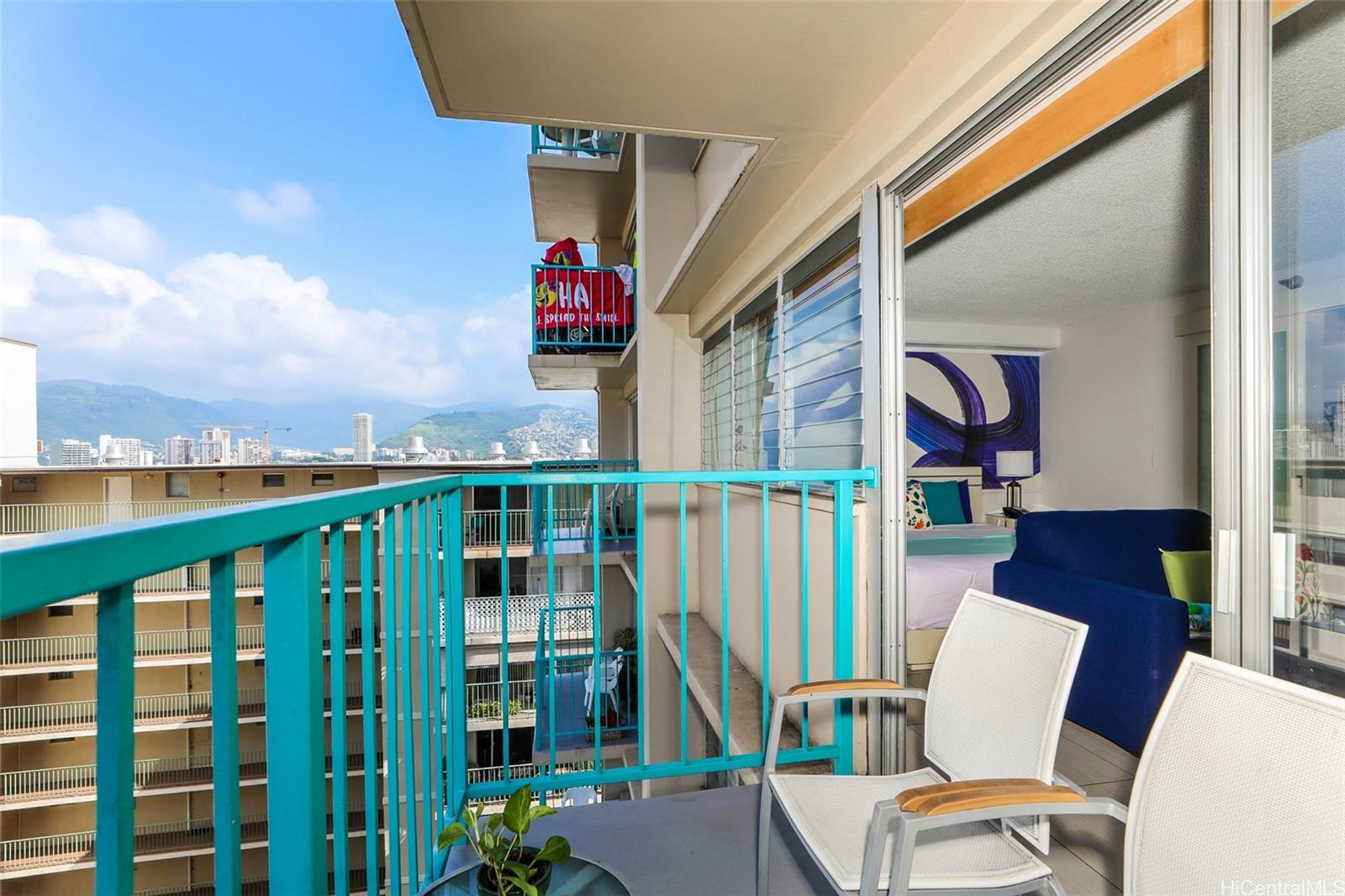 Aloha Surf Hotel condo # 1008, Honolulu, Hawaii - photo 3 of 12