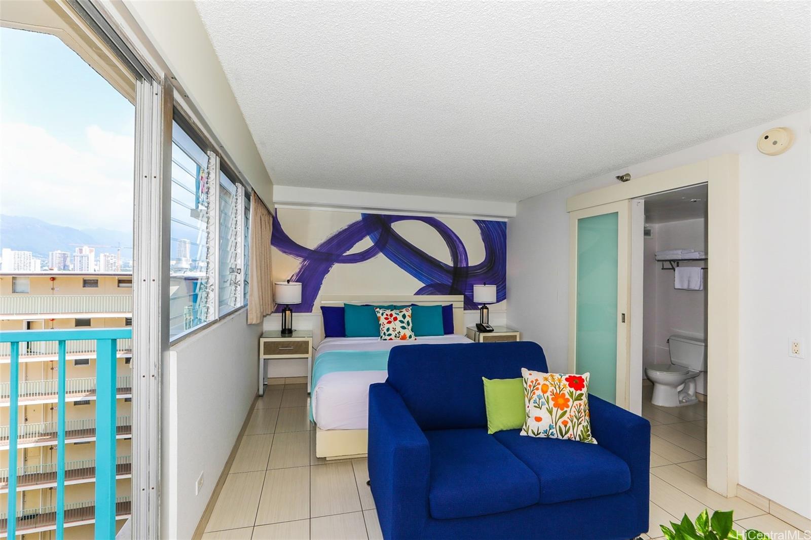 Aloha Surf Hotel condo # 1008, Honolulu, Hawaii - photo 4 of 12