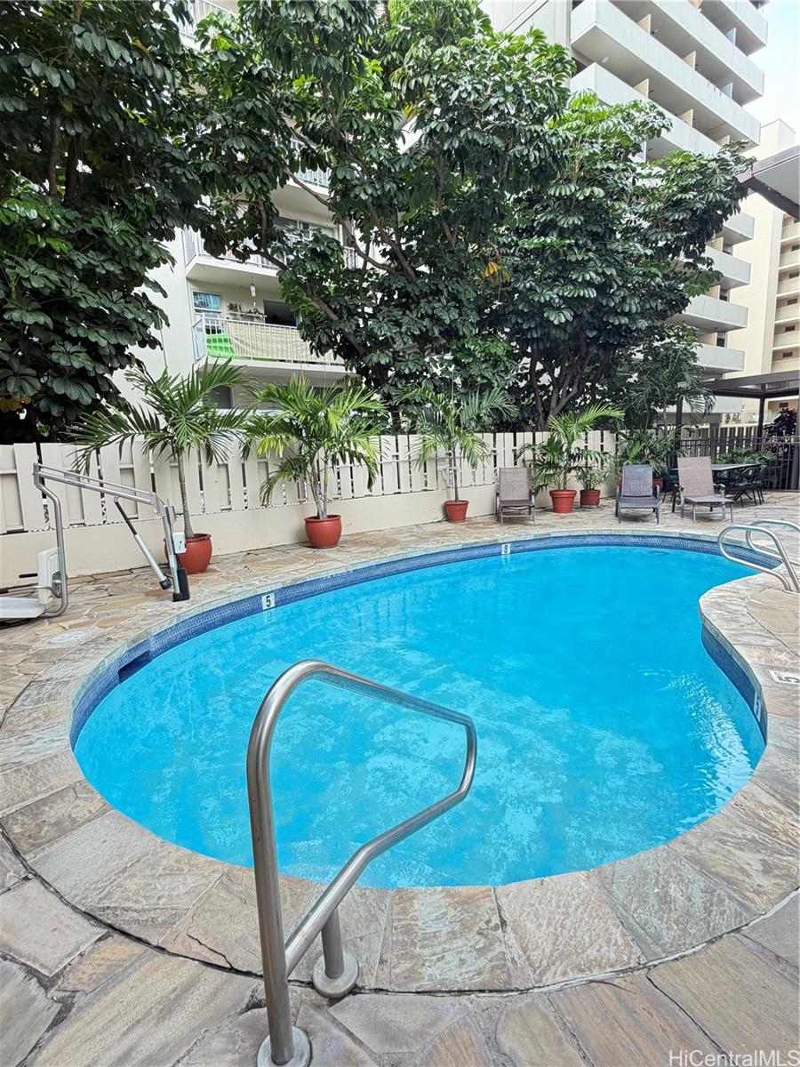 Aloha Surf Hotel condo # 1012, Honolulu, Hawaii - photo 5 of 21