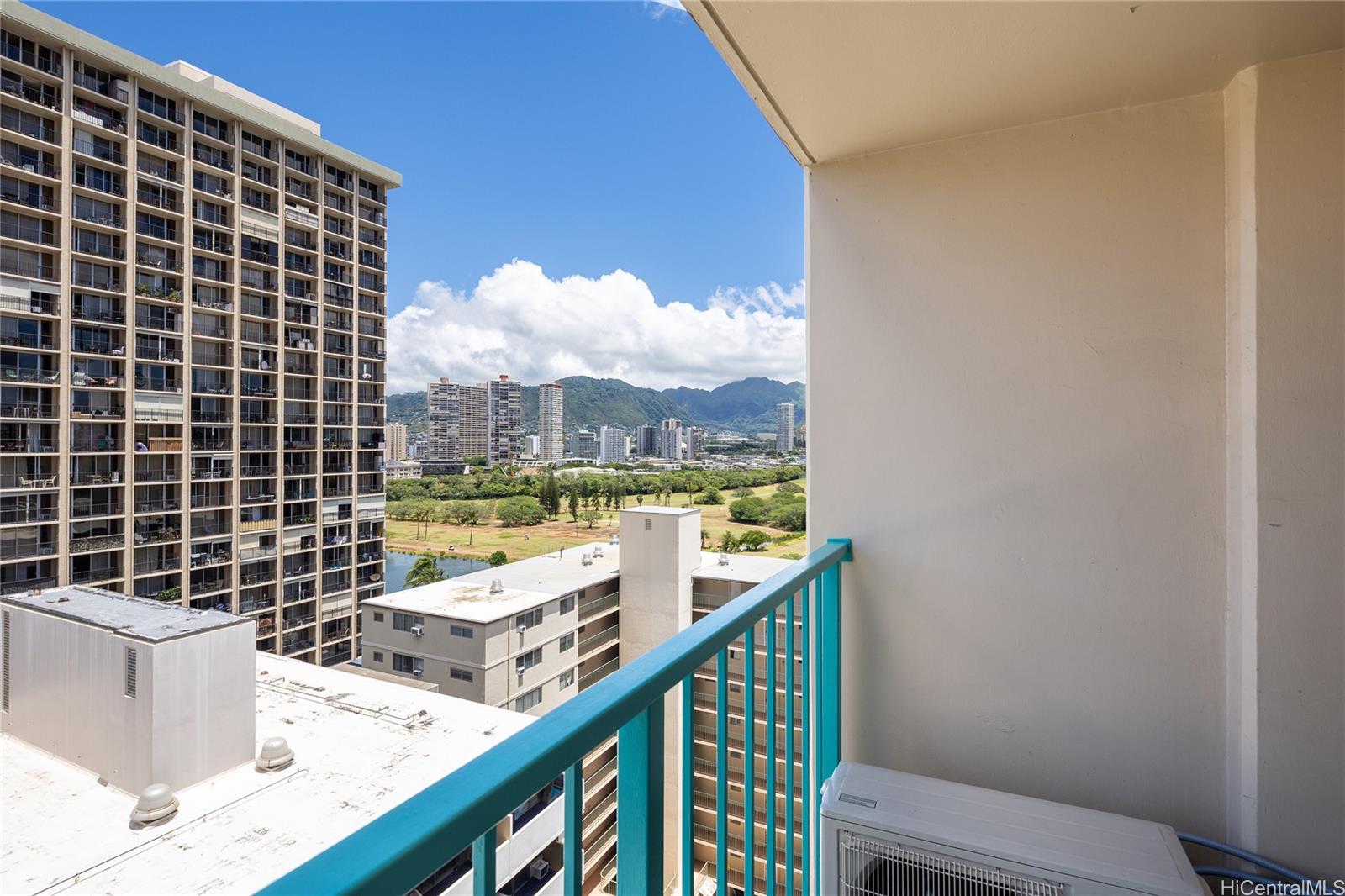 Aloha Surf Hotel condo # 1504, Honolulu, Hawaii - photo 9 of 16