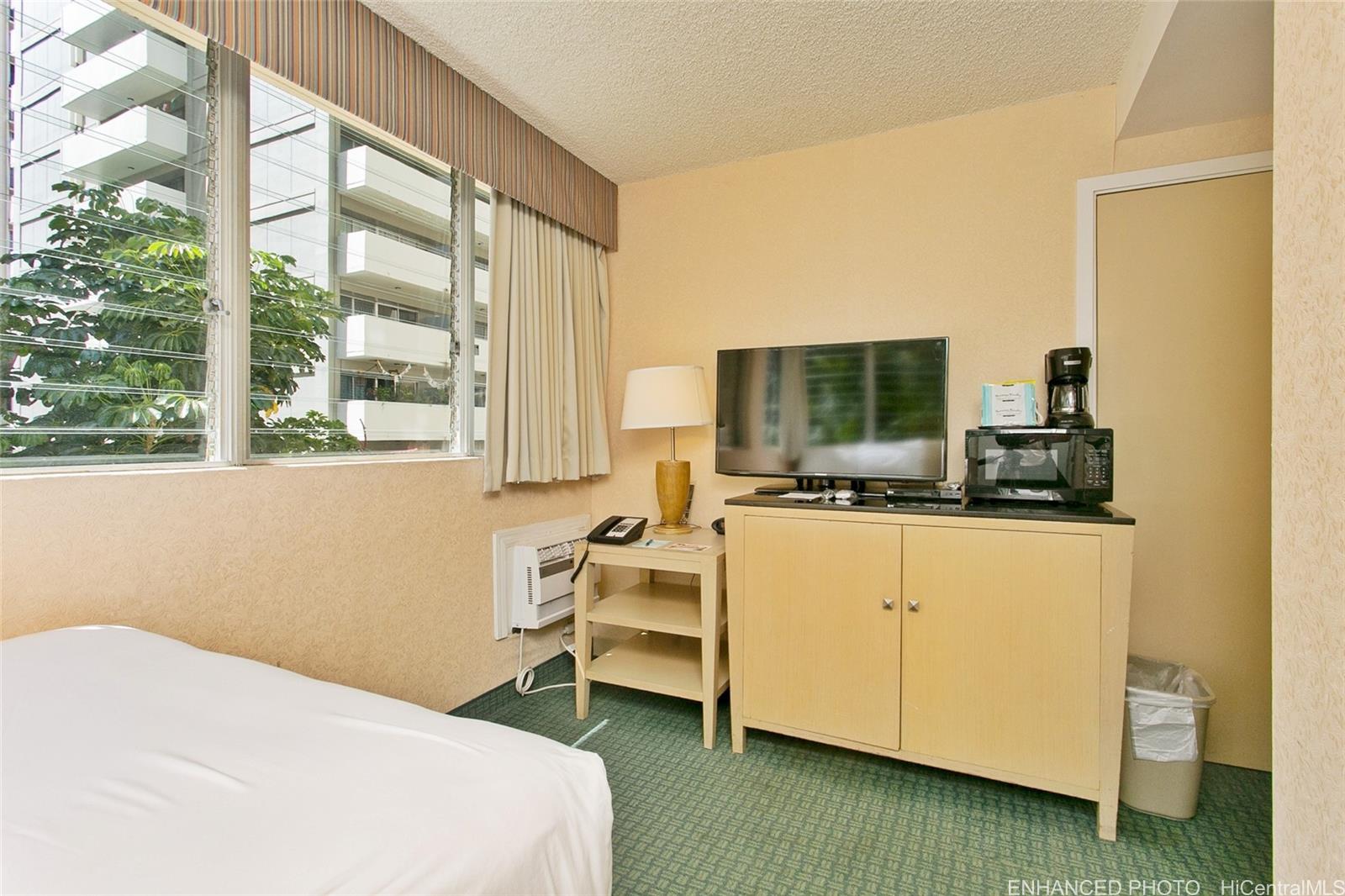 Aloha Surf Hotel condo # 204, Honolulu, Hawaii - photo 4 of 16