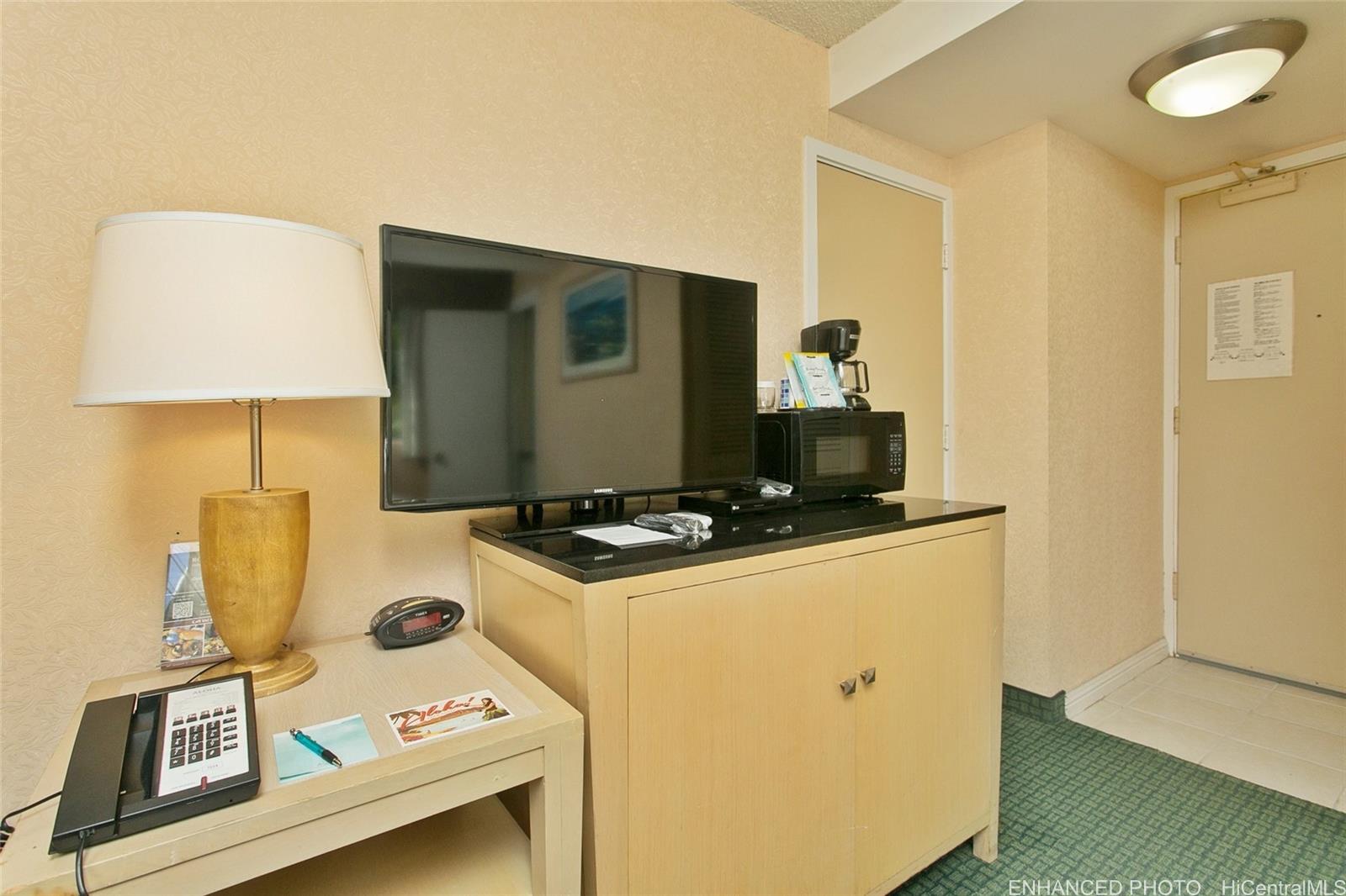 Aloha Surf Hotel condo # 204, Honolulu, Hawaii - photo 6 of 16
