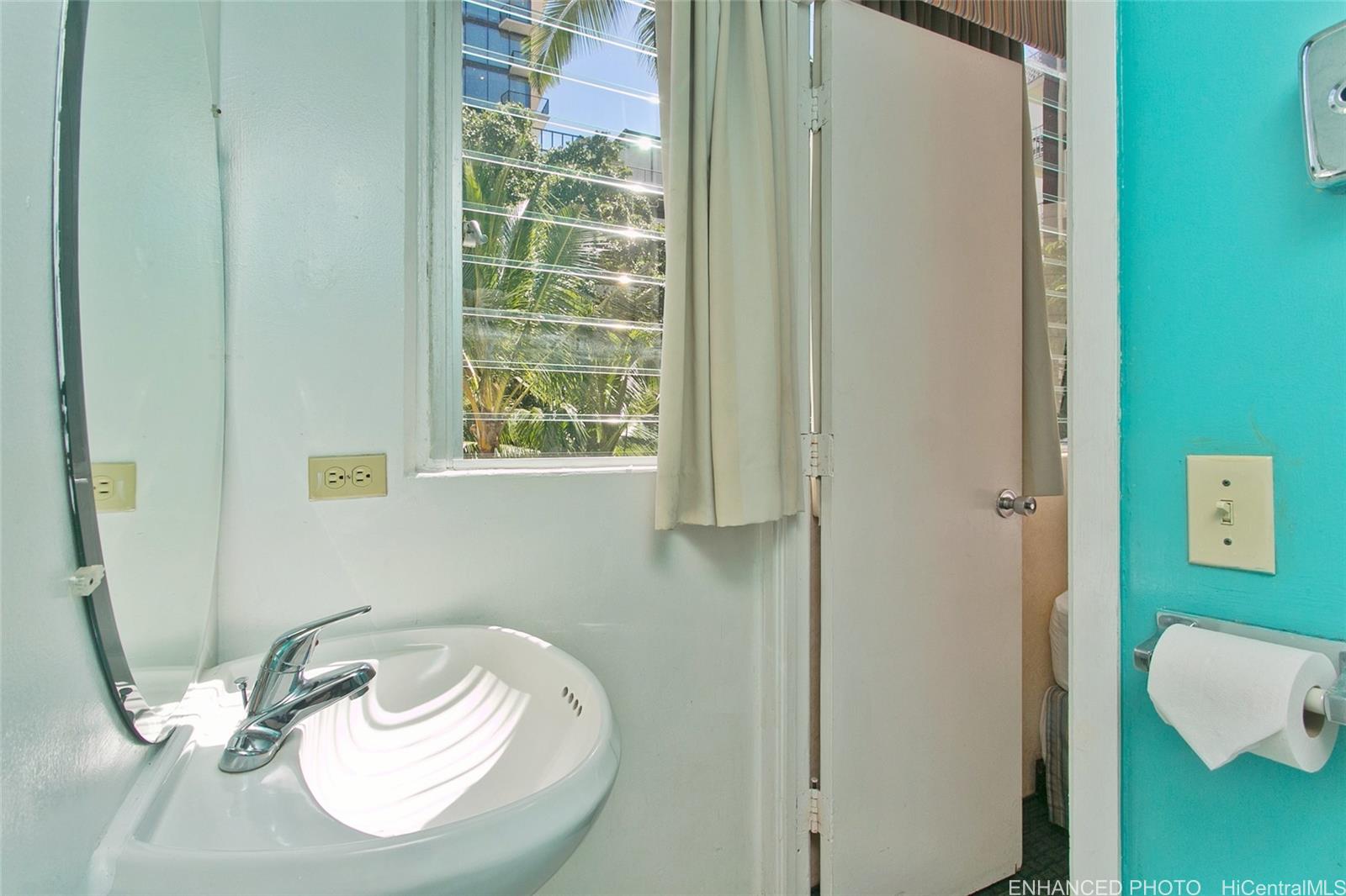 Aloha Surf Hotel condo # 204, Honolulu, Hawaii - photo 8 of 16