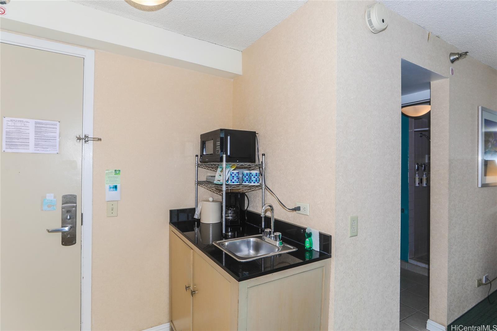 Aloha Surf Hotel condo # 507, Honolulu, Hawaii - photo 9 of 25