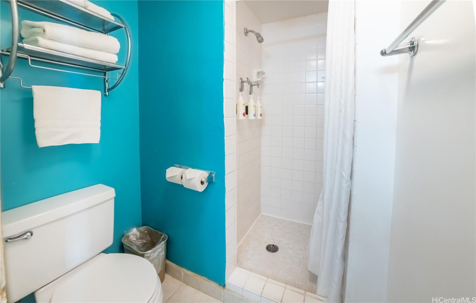 Aloha Surf Hotel condo # 507, Honolulu, Hawaii - photo 9 of 17