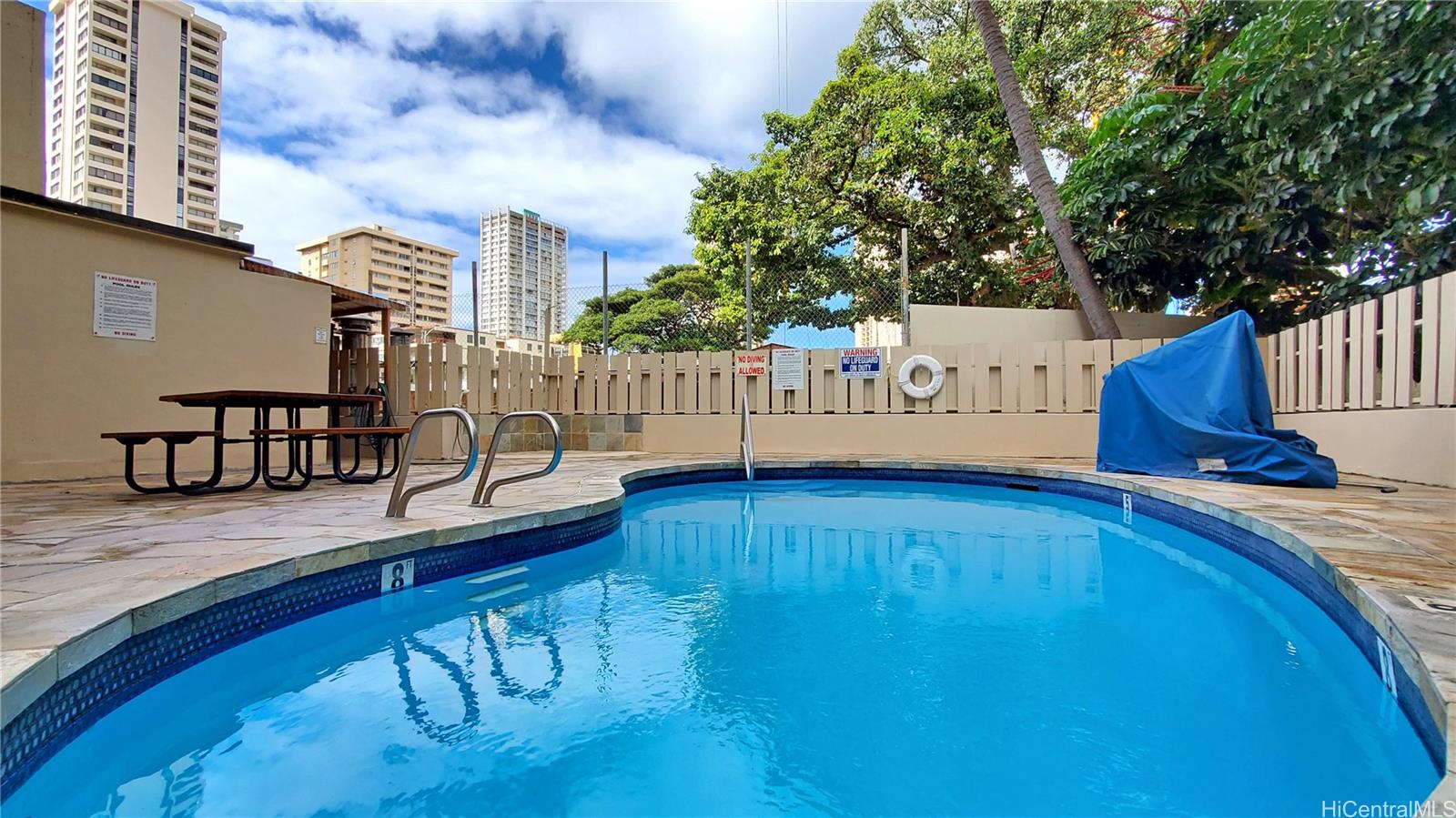Aloha Surf Hotel condo # 610, Honolulu, Hawaii - photo 13 of 25