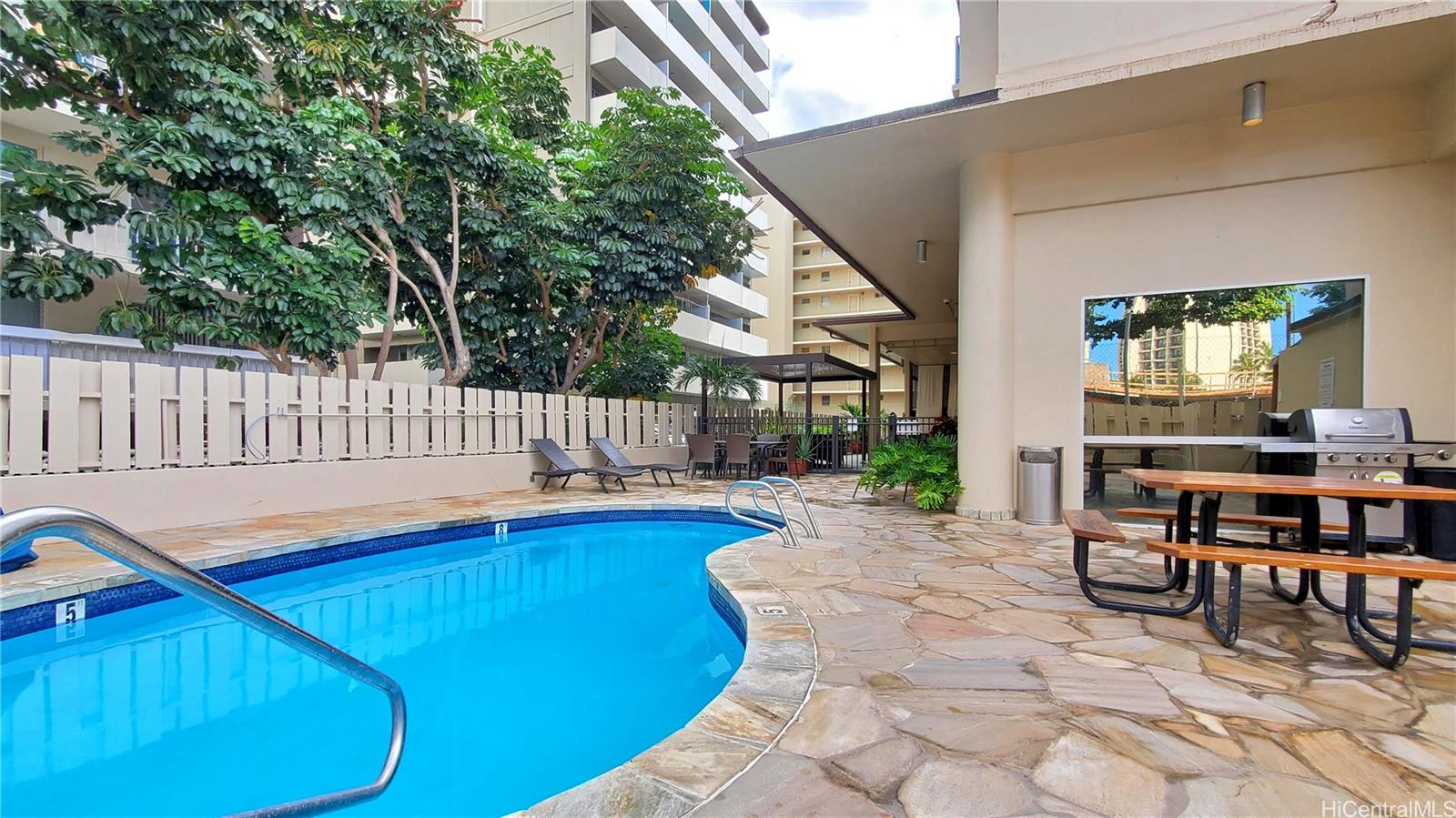 Aloha Surf Hotel condo # 610, Honolulu, Hawaii - photo 14 of 25