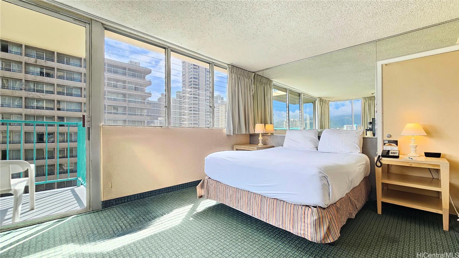 Aloha Surf Hotel condo # 610, Honolulu, Hawaii - photo 4 of 25