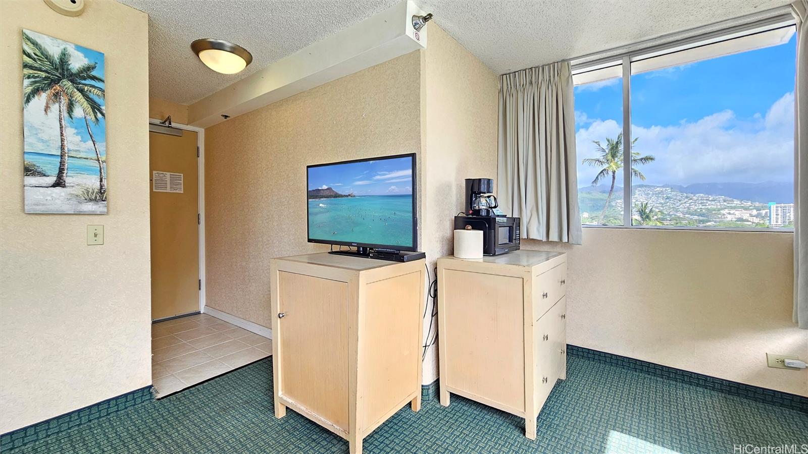 Aloha Surf Hotel condo # 610, Honolulu, Hawaii - photo 10 of 25