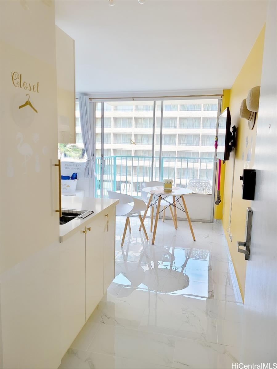 Aloha Surf Hotel condo # 611, Honolulu, Hawaii - photo 7 of 13