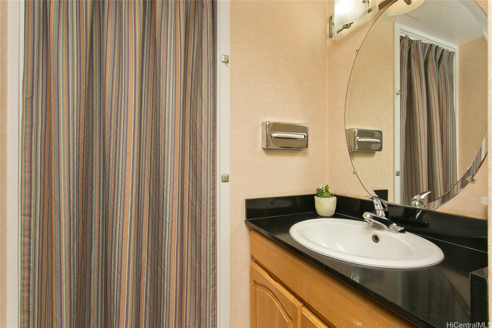 Aloha Surf Hotel condo # 705, Honolulu, Hawaii - photo 8 of 15