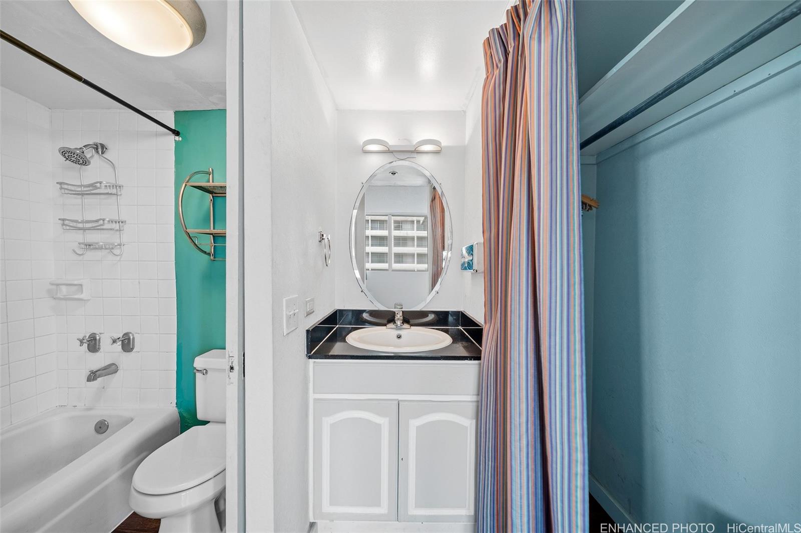 Aloha Surf Hotel condo # 810, Honolulu, Hawaii - photo 16 of 23