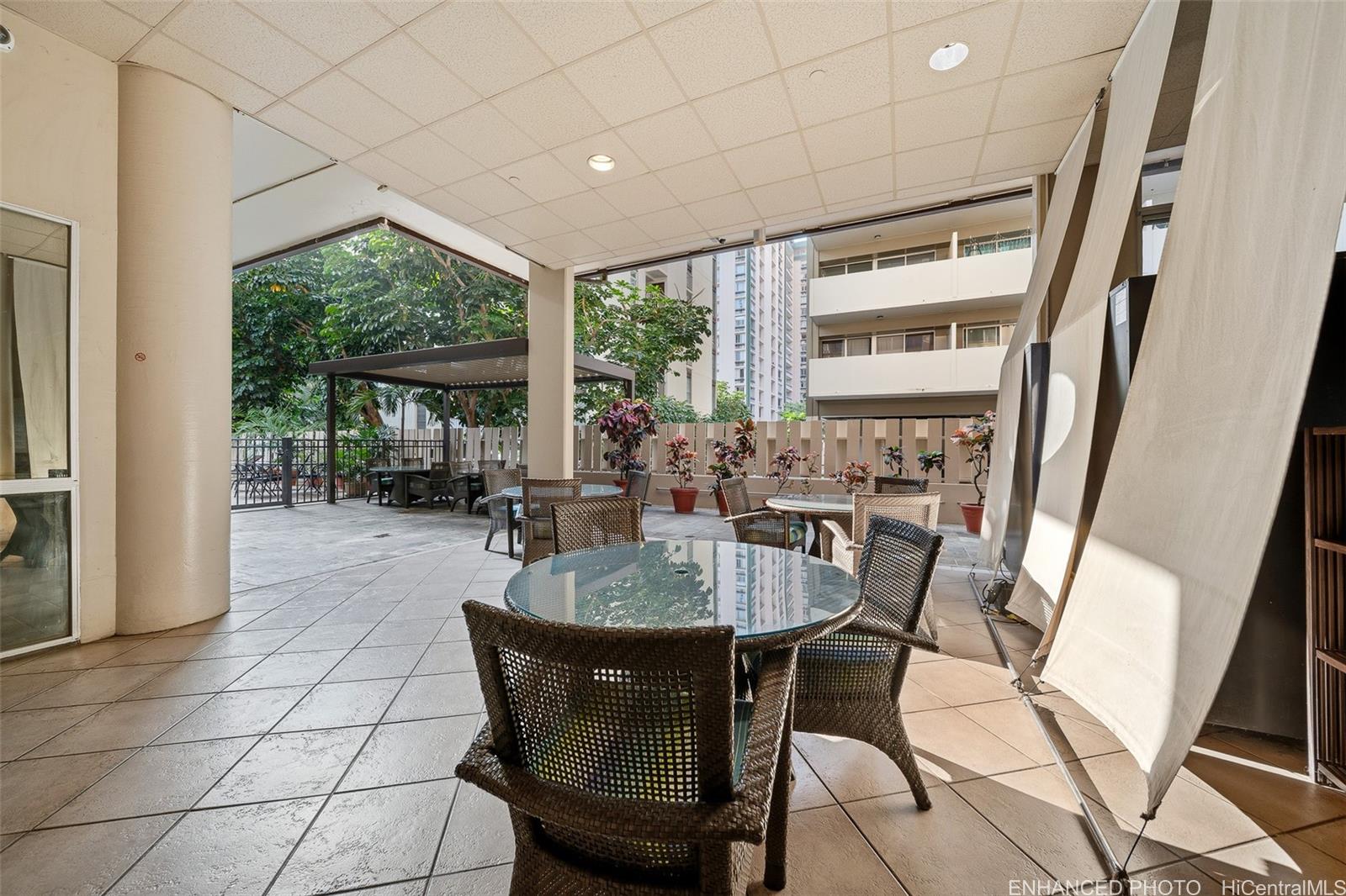 Aloha Surf Hotel condo # 810, Honolulu, Hawaii - photo 20 of 23