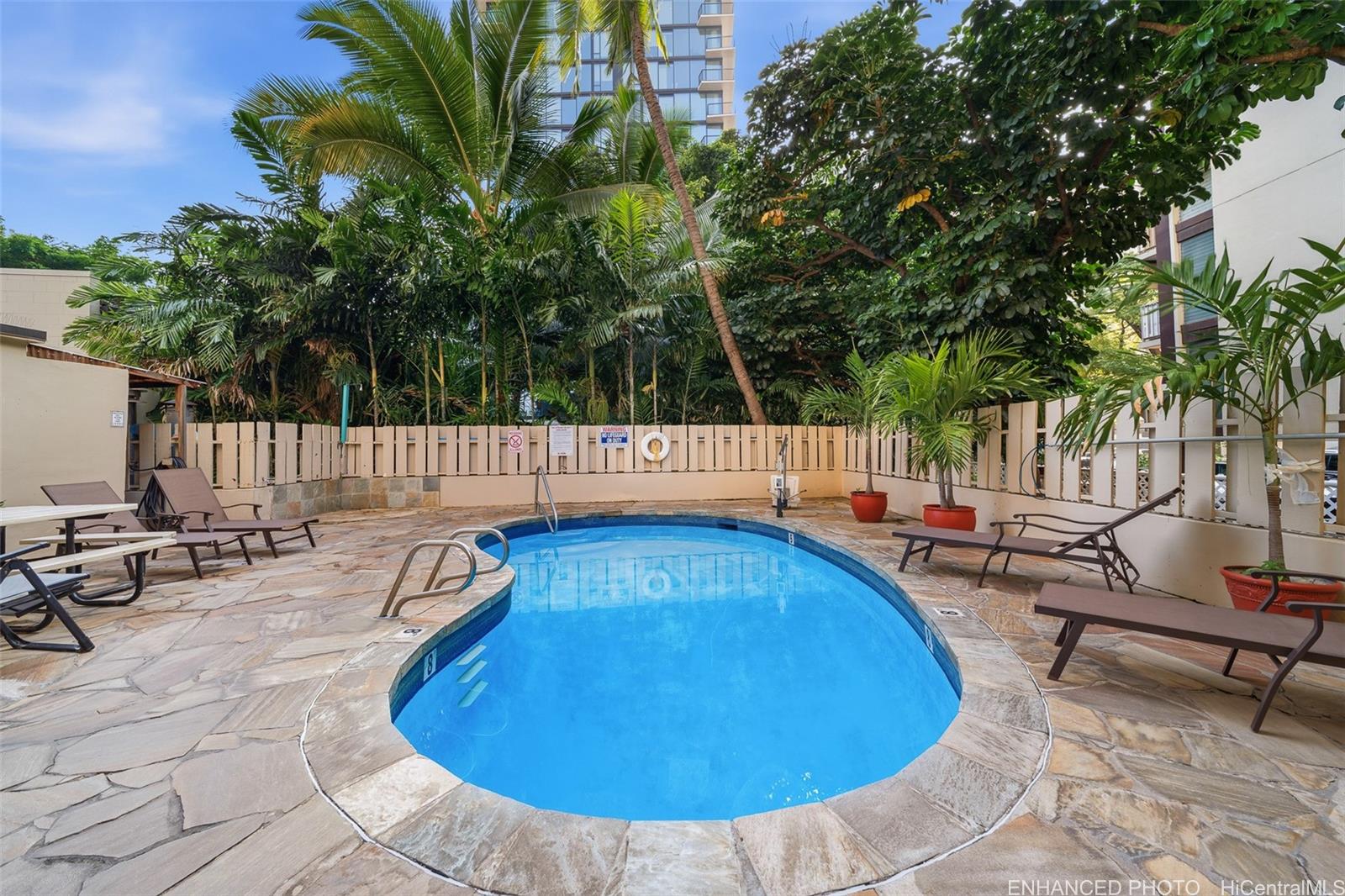 Aloha Surf Hotel condo # 810, Honolulu, Hawaii - photo 21 of 23