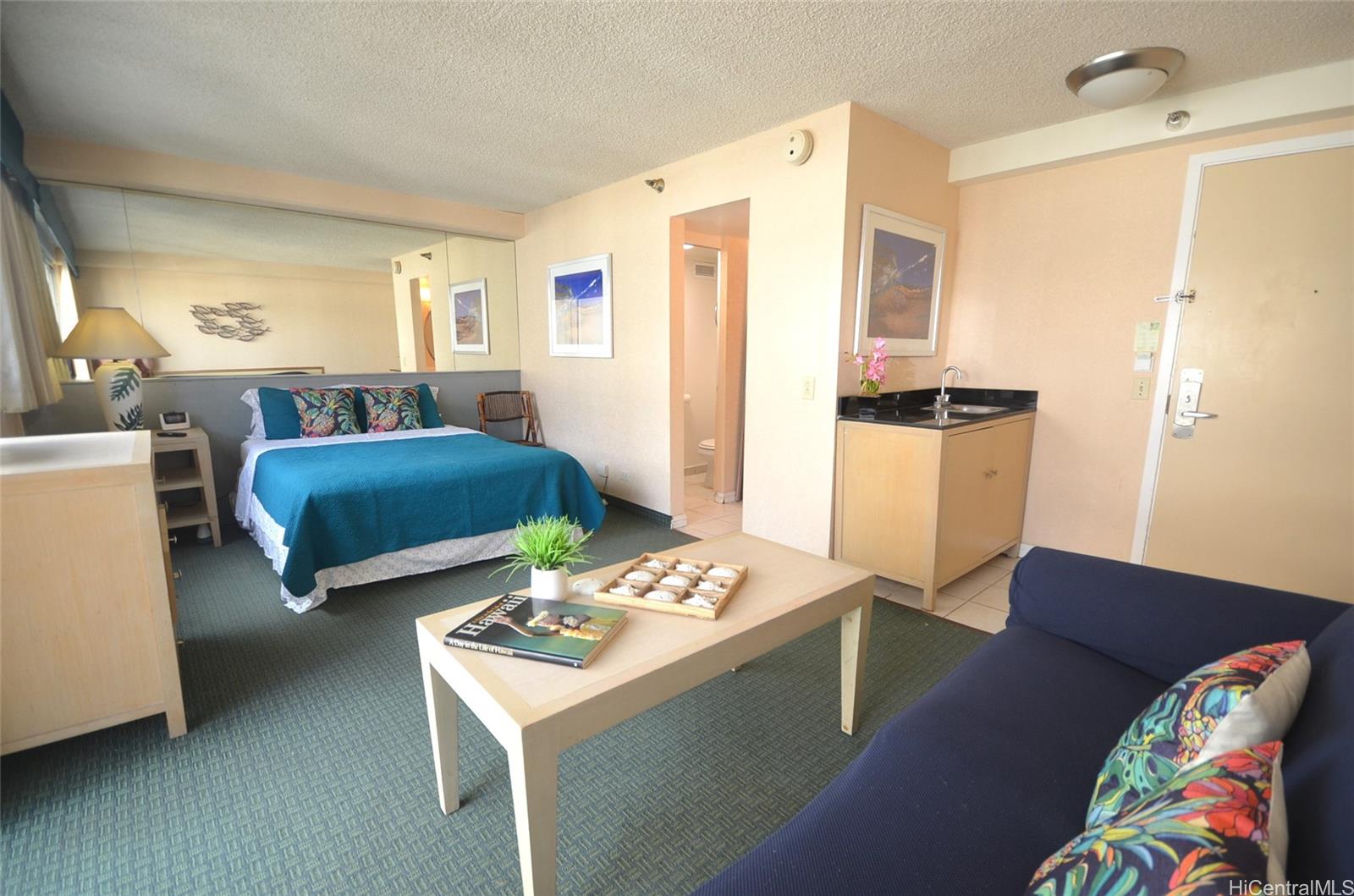 Aloha Surf Hotel condo # 905, Honolulu, Hawaii - photo 2 of 25