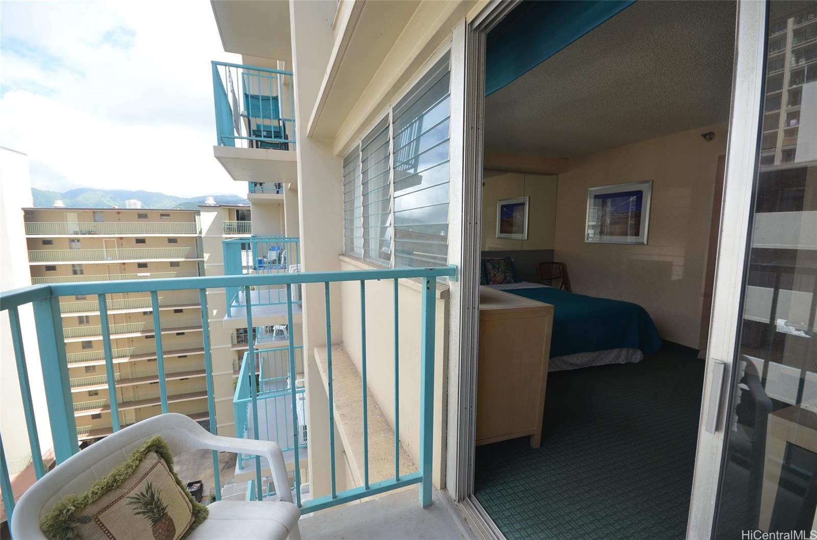 Aloha Surf Hotel condo # 905, Honolulu, Hawaii - photo 8 of 25