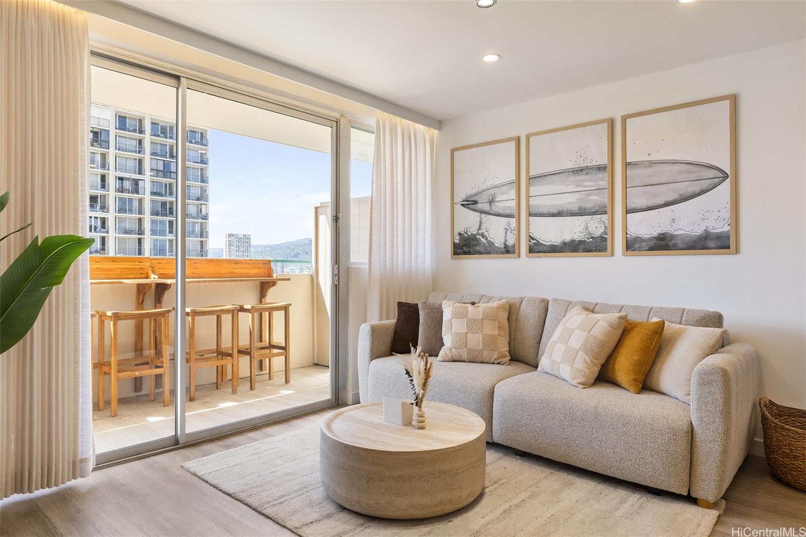 Aloha Surf Hotel condo # PH-F (1605), Honolulu, Hawaii - photo 7 of 25