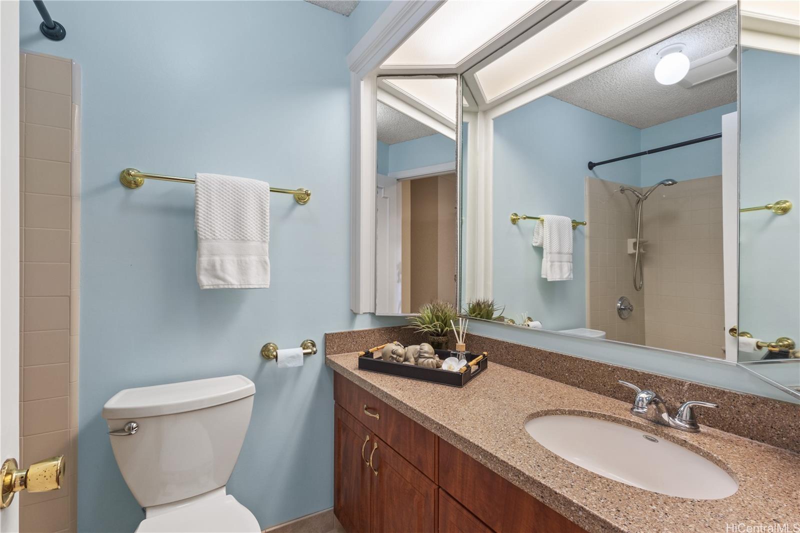 Kaimala Marina condo # 123, Honolulu, Hawaii - photo 16 of 20