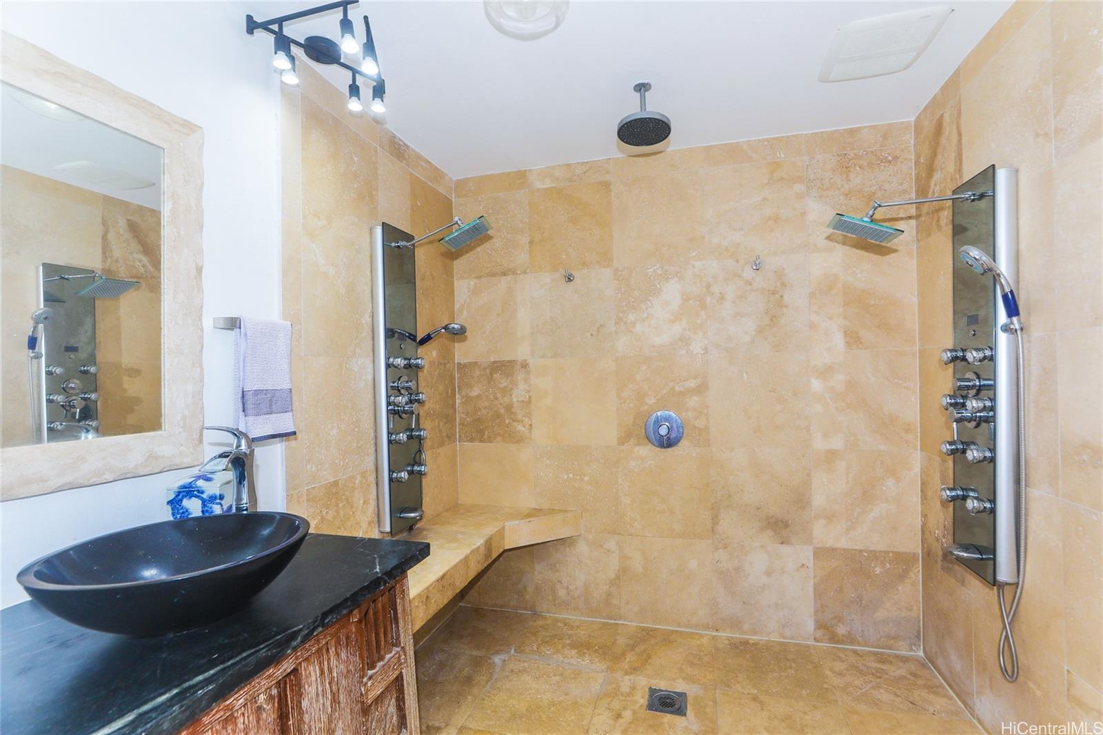 Kaimala Marina condo # 312, Honolulu, Hawaii - photo 16 of 25