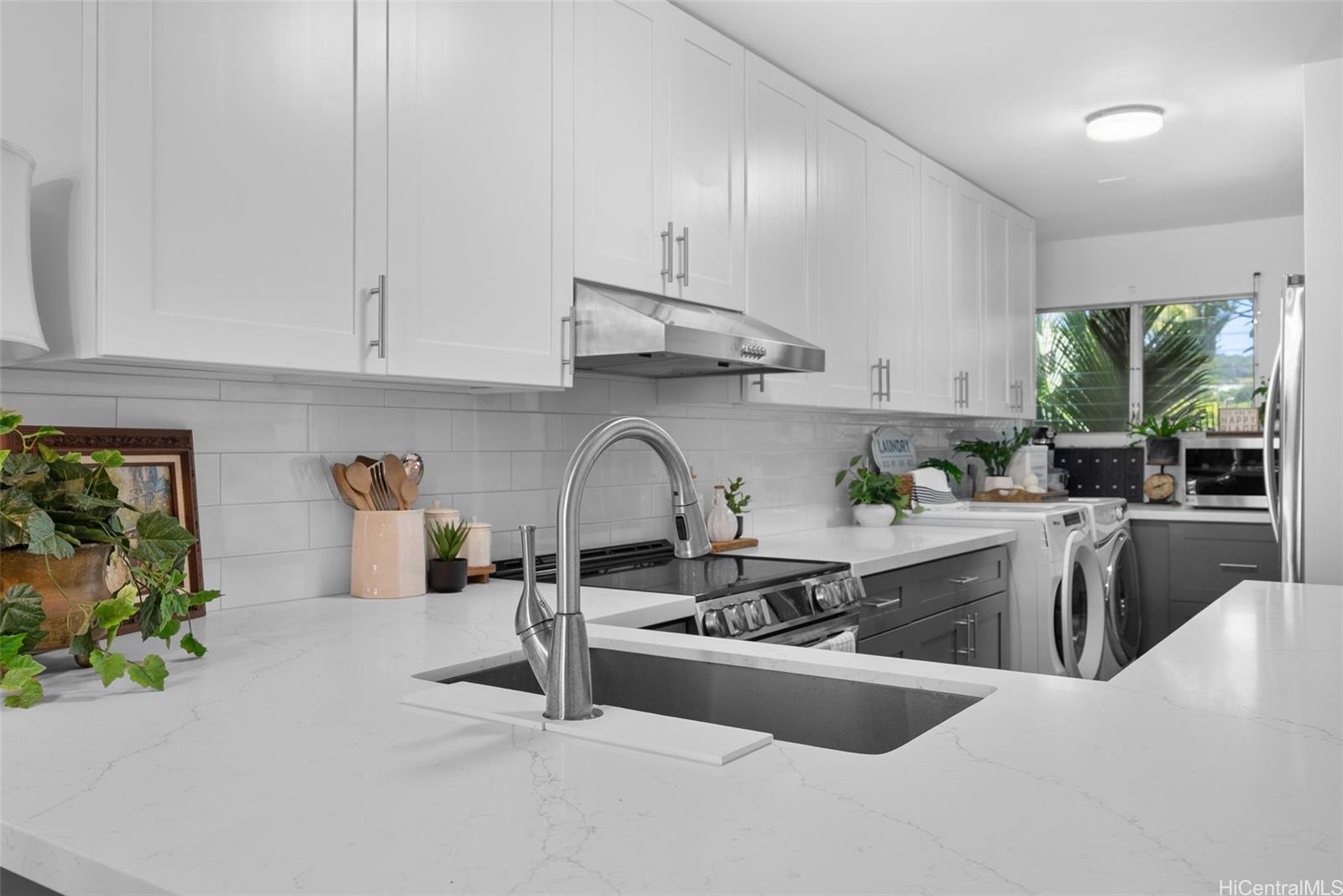 Kaimala Marina condo # 327, Honolulu, Hawaii - photo 8 of 25