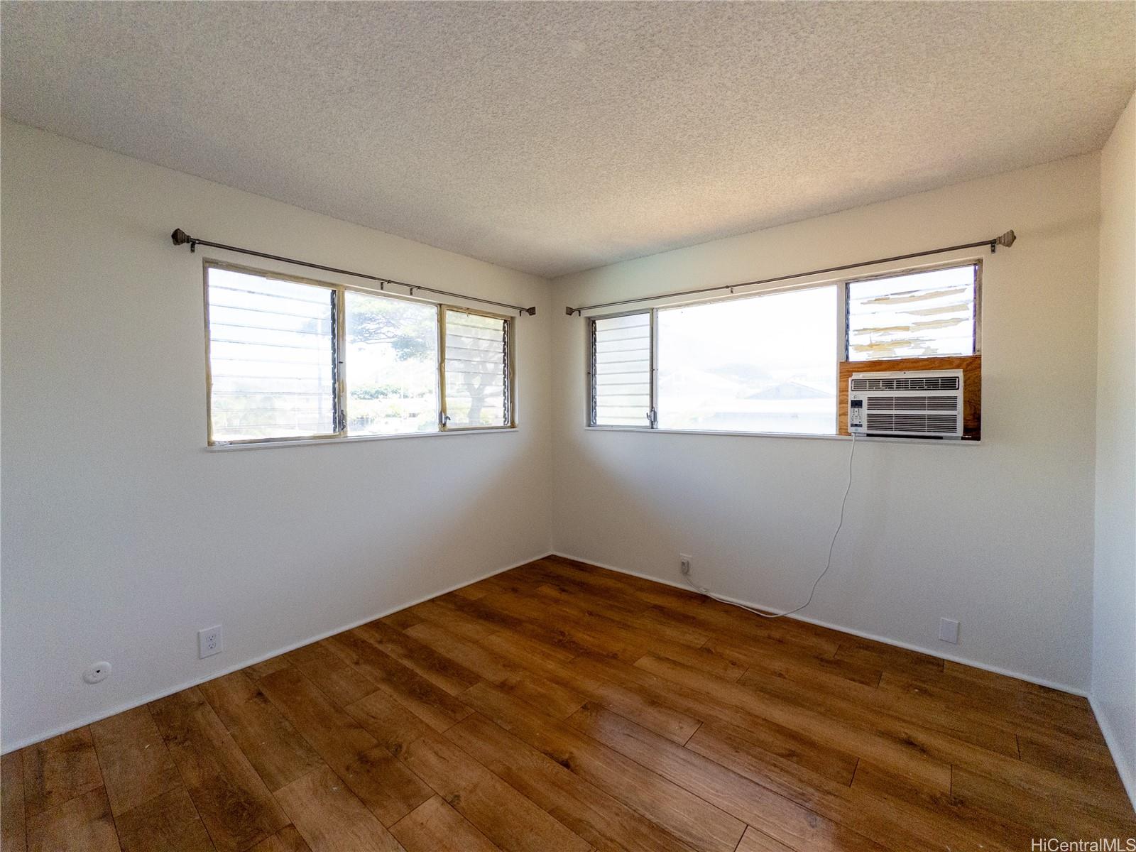 444 Lunalilo Home Rd Honolulu - Rental - photo 3 of 13