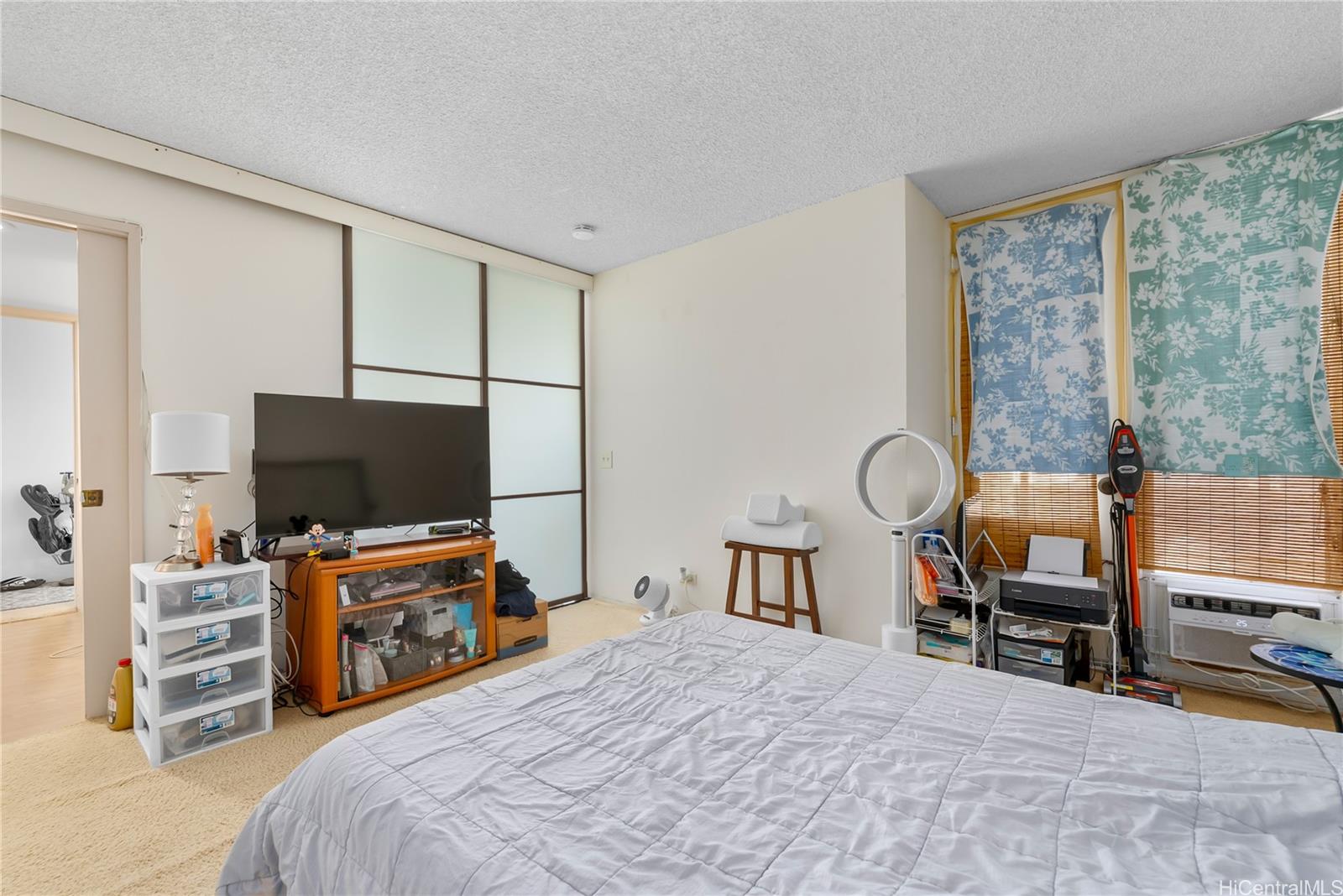 444 Nahua condo # 1101, Honolulu, Hawaii - photo 18 of 25