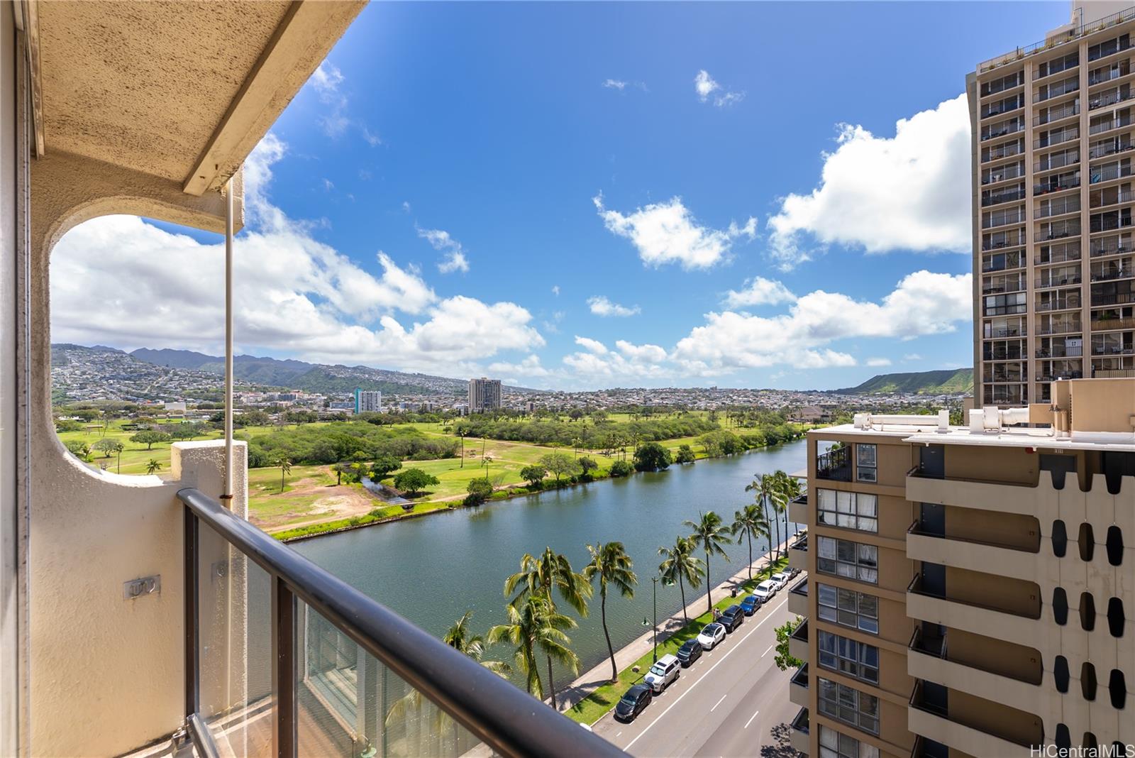 444 Nahua condo # 1101, Honolulu, Hawaii - photo 4 of 25