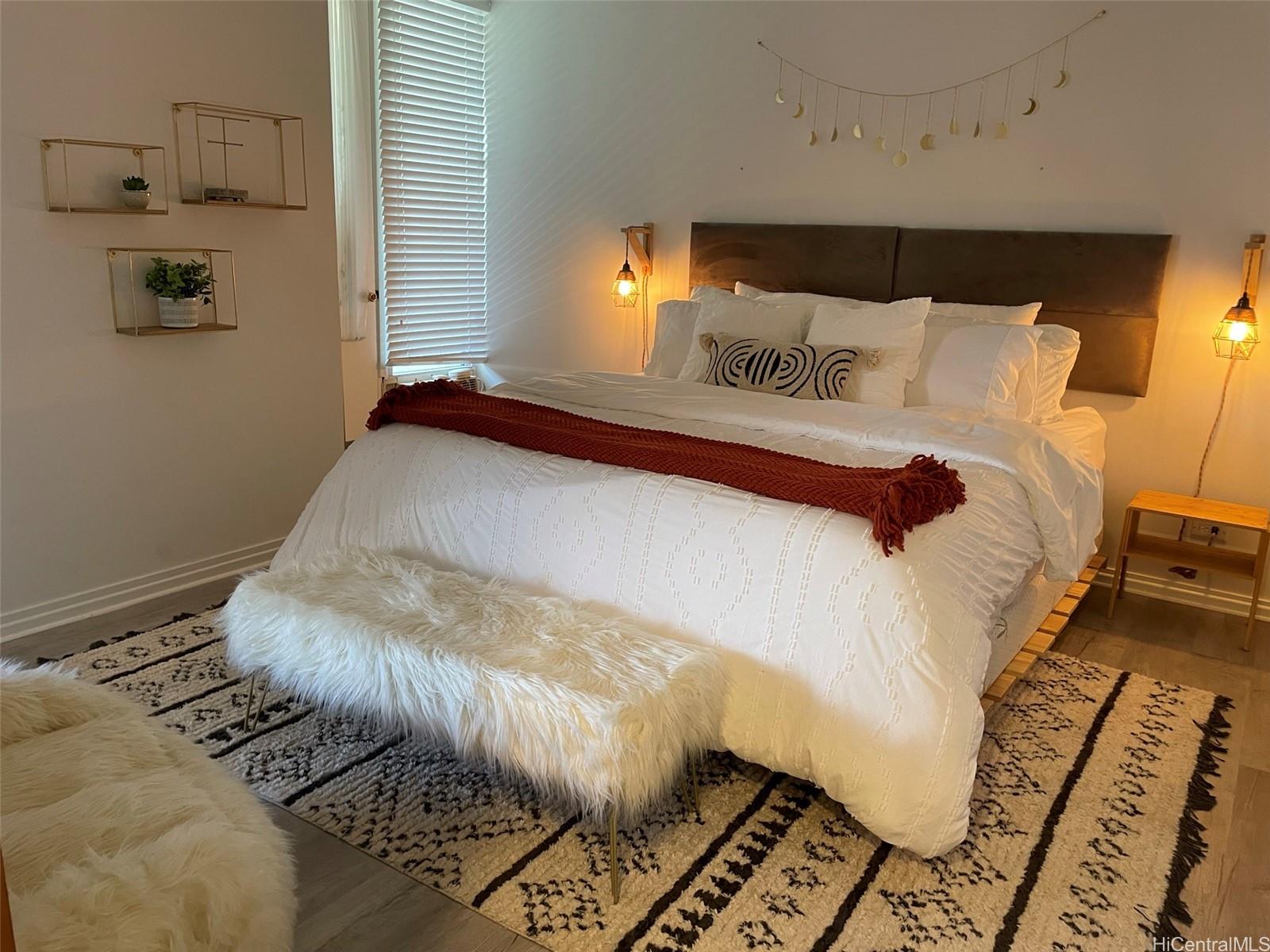 444 Nahua condo # 1104, Honolulu, Hawaii - photo 8 of 16