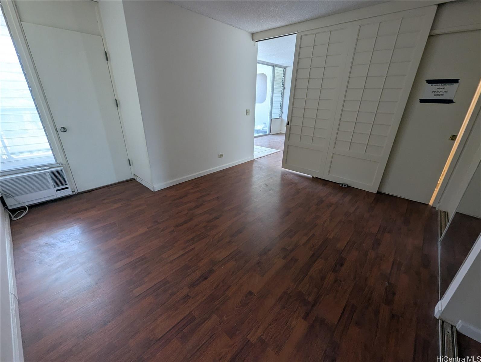 444 Nahua condo # 1110, Honolulu, Hawaii - photo 4 of 9