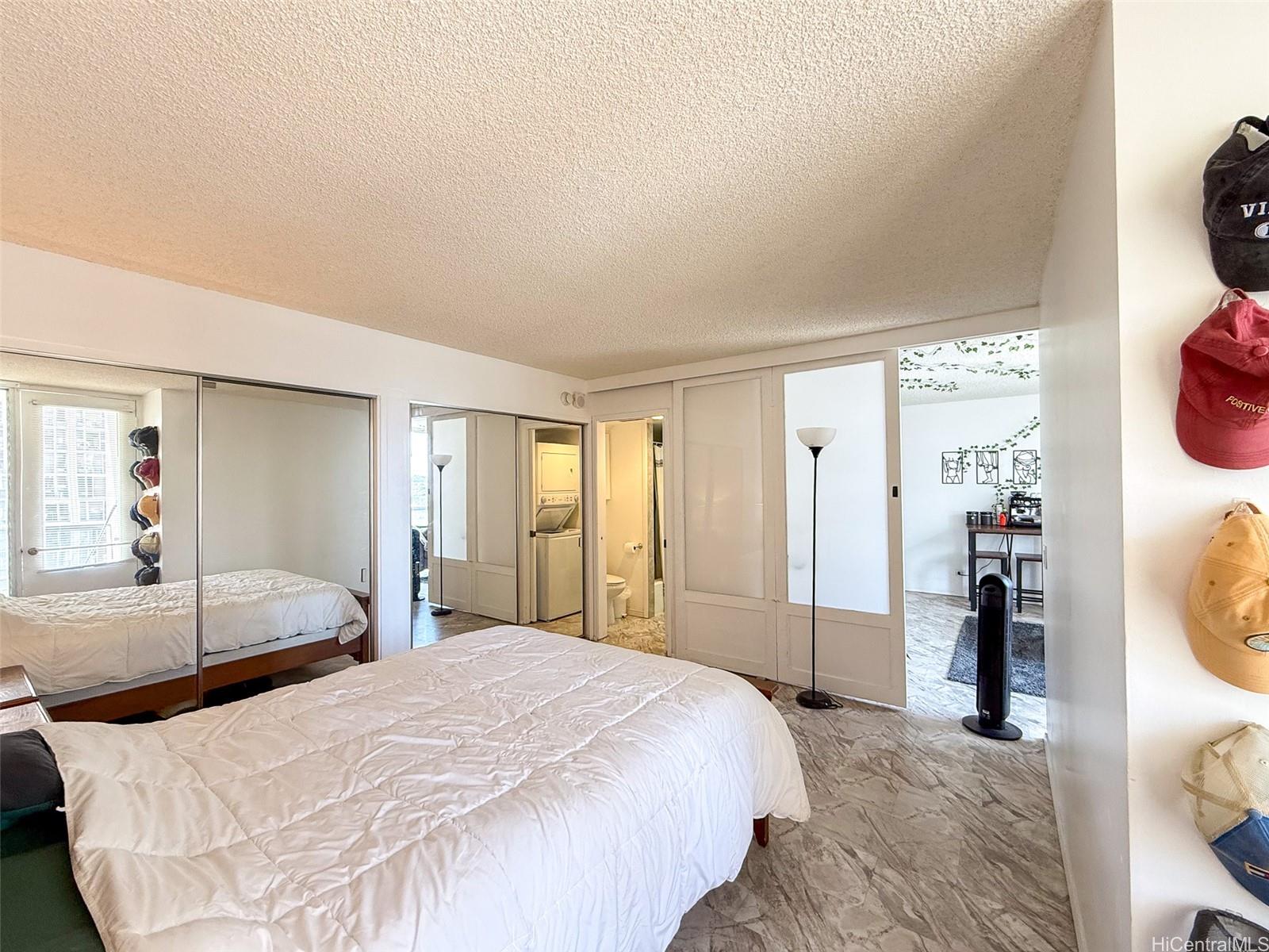 444 Nahua condo # 1605, Honolulu, Hawaii - photo 5 of 22