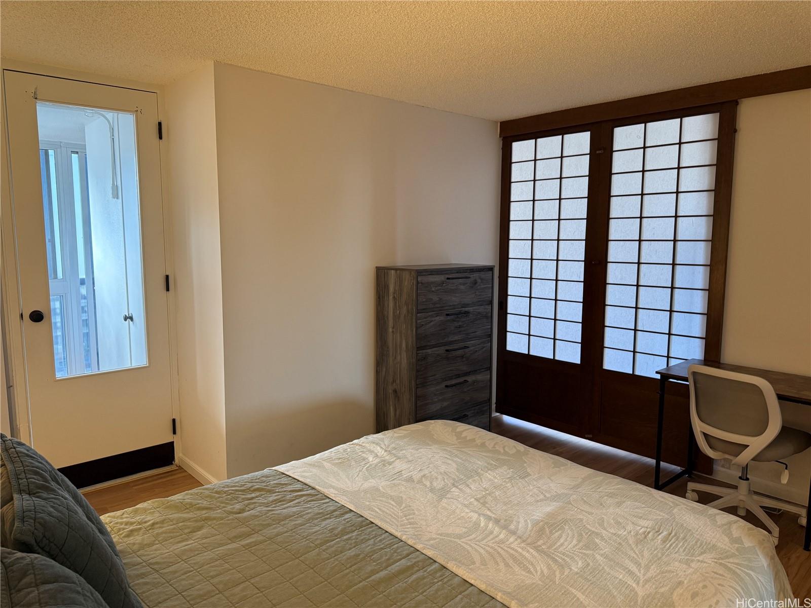 444 Nahua St Honolulu - Rental - photo 16 of 20