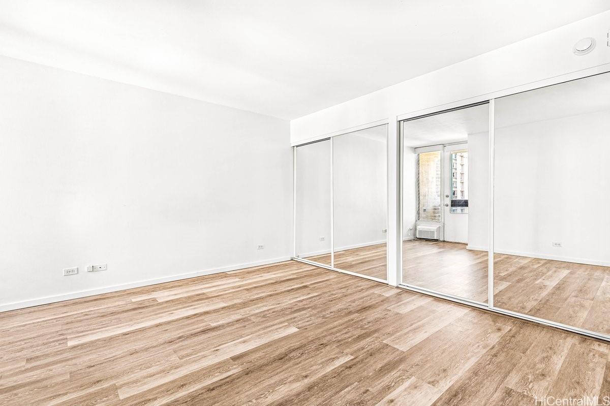 444 Nahua condo # 805, Honolulu, Hawaii - photo 9 of 25