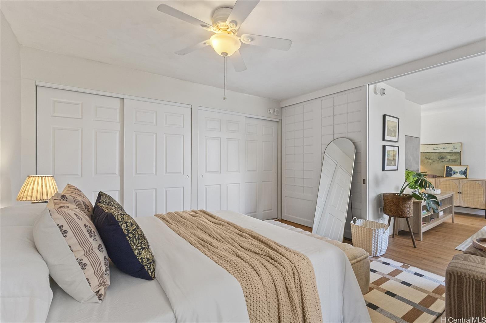 444 Nahua condo # 903, Honolulu, Hawaii - photo 8 of 19