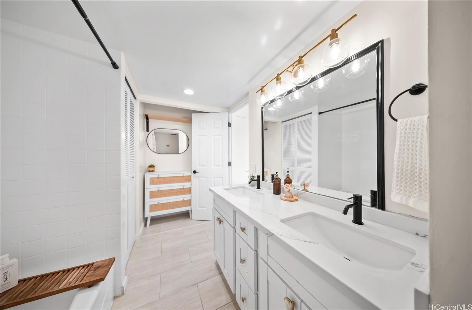 444 Nahua condo # 912, Honolulu, Hawaii - photo 14 of 22