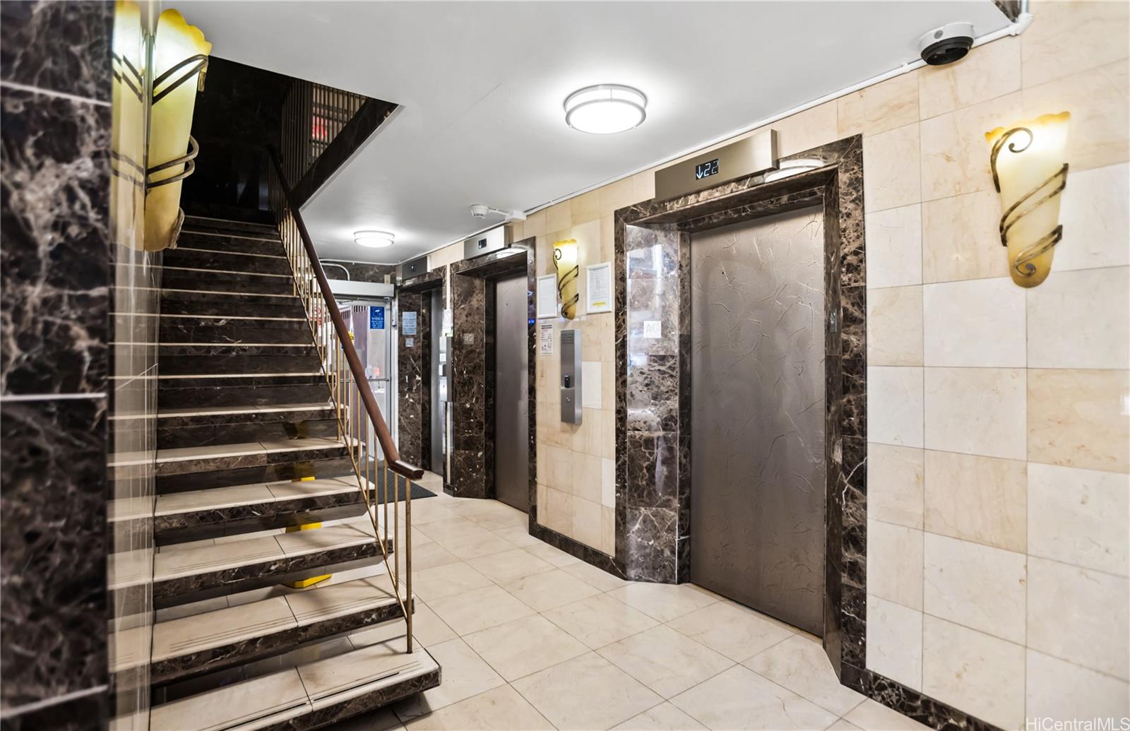 444 Nahua condo # 912, Honolulu, Hawaii - photo 19 of 22