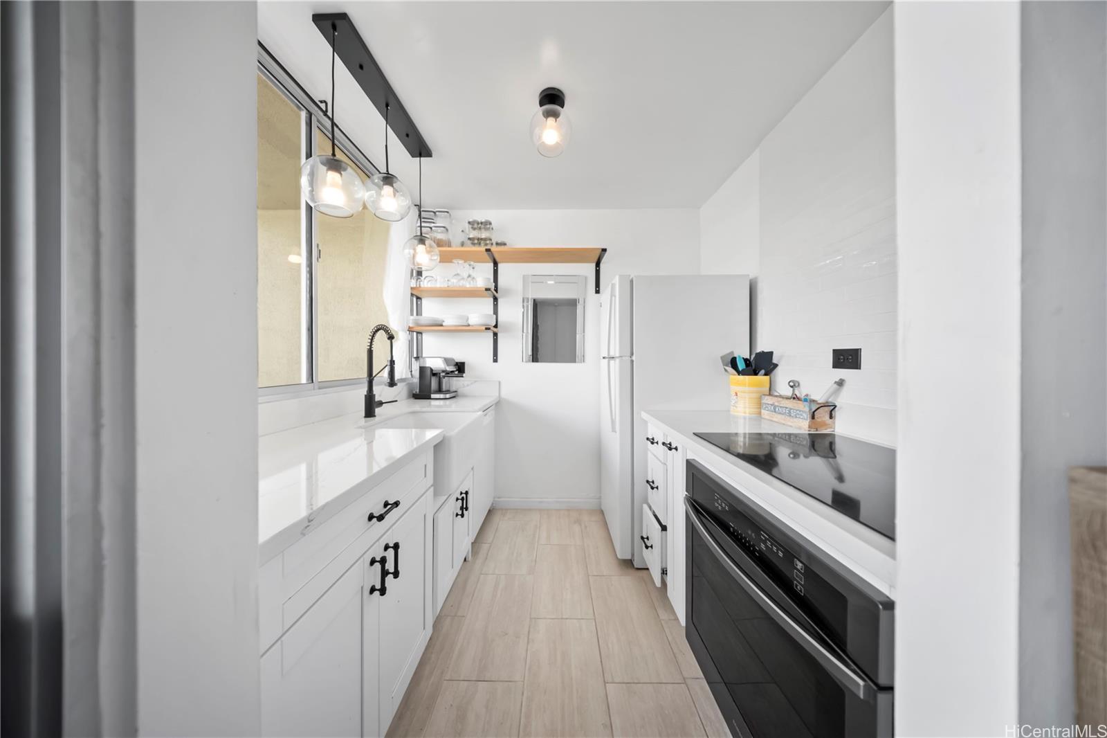 444 Nahua condo # 912, Honolulu, Hawaii - photo 5 of 22