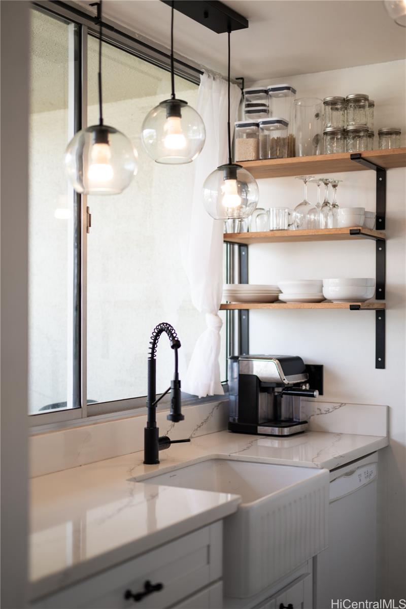 444 Nahua condo # 912, Honolulu, Hawaii - photo 8 of 22