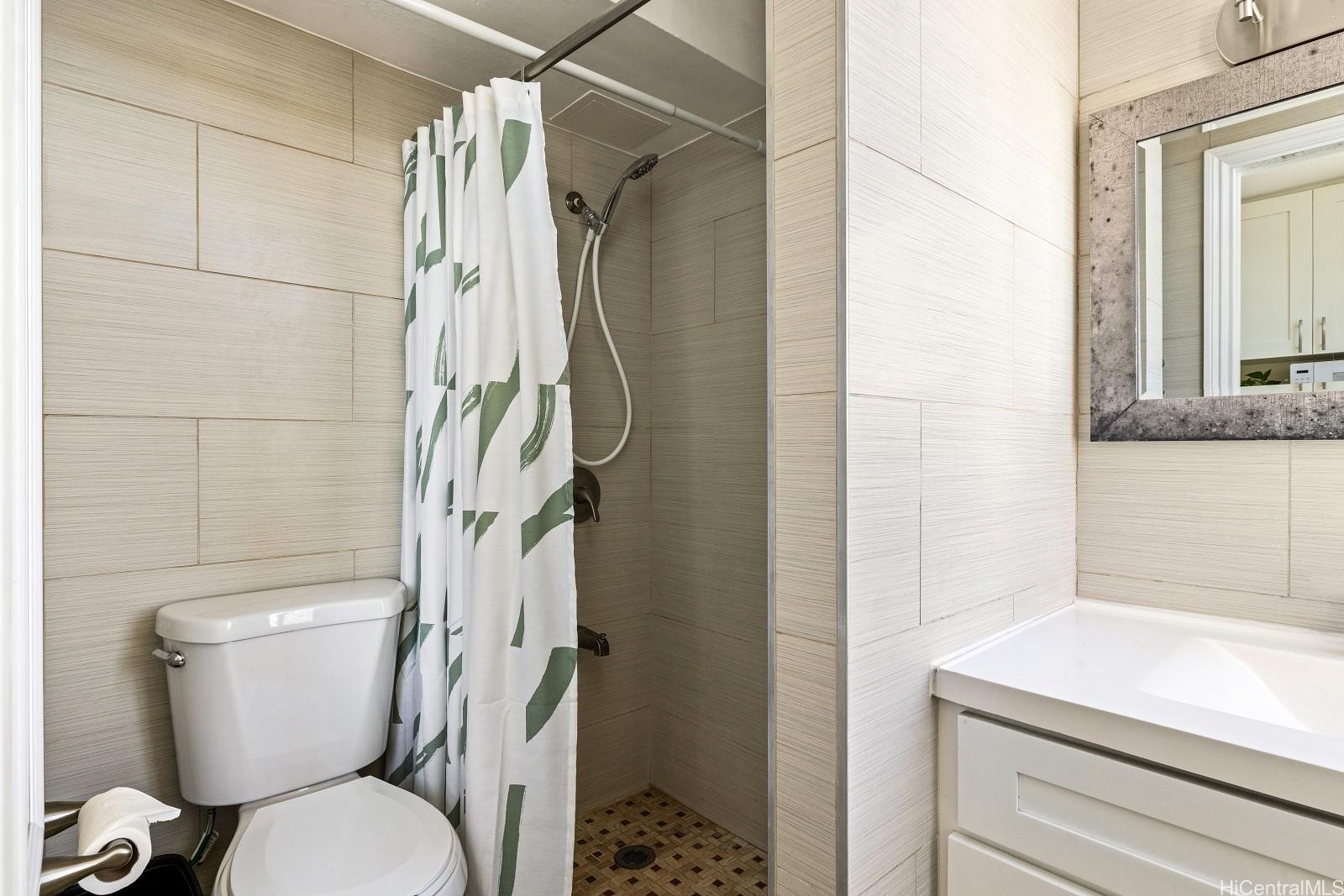 Hawaiian Monarch condo # 1003, Honolulu, Hawaii - photo 13 of 20