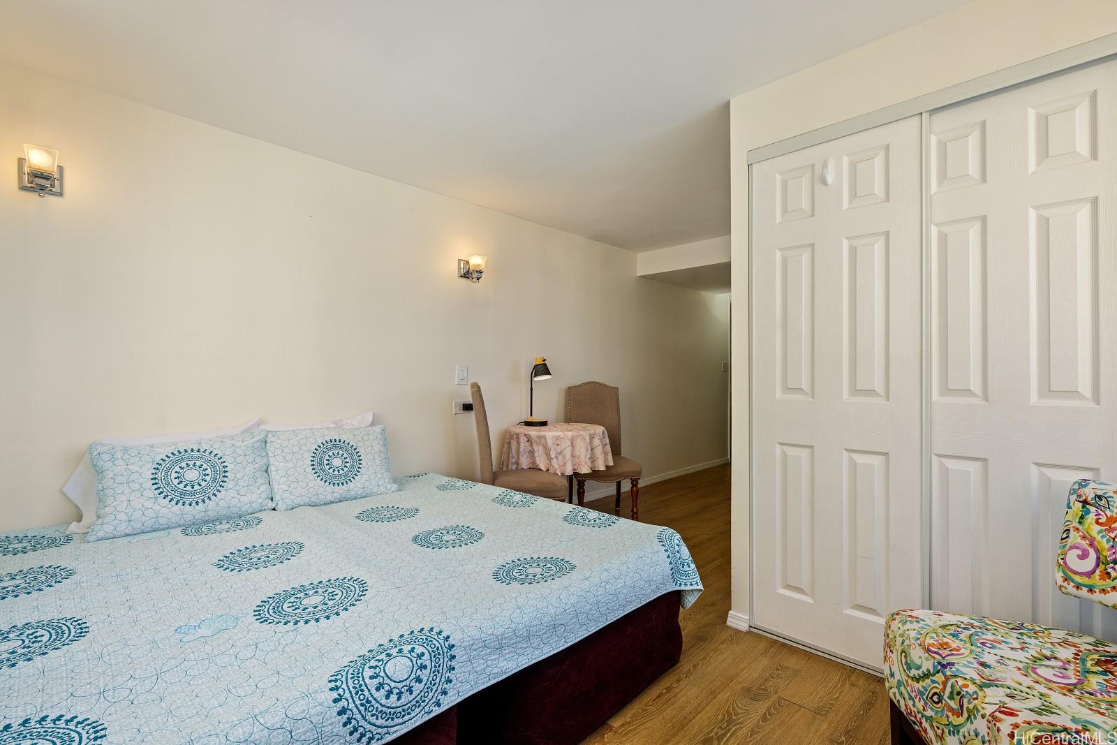 Hawaiian Monarch condo # 1003, Honolulu, Hawaii - photo 9 of 20